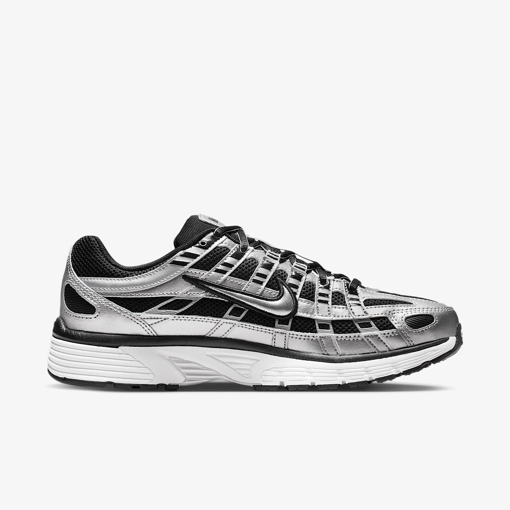 4D4C4C_Nike-P-6000-WMNS_BLACK-METALLIC-SILVER_BV1021-013_img2