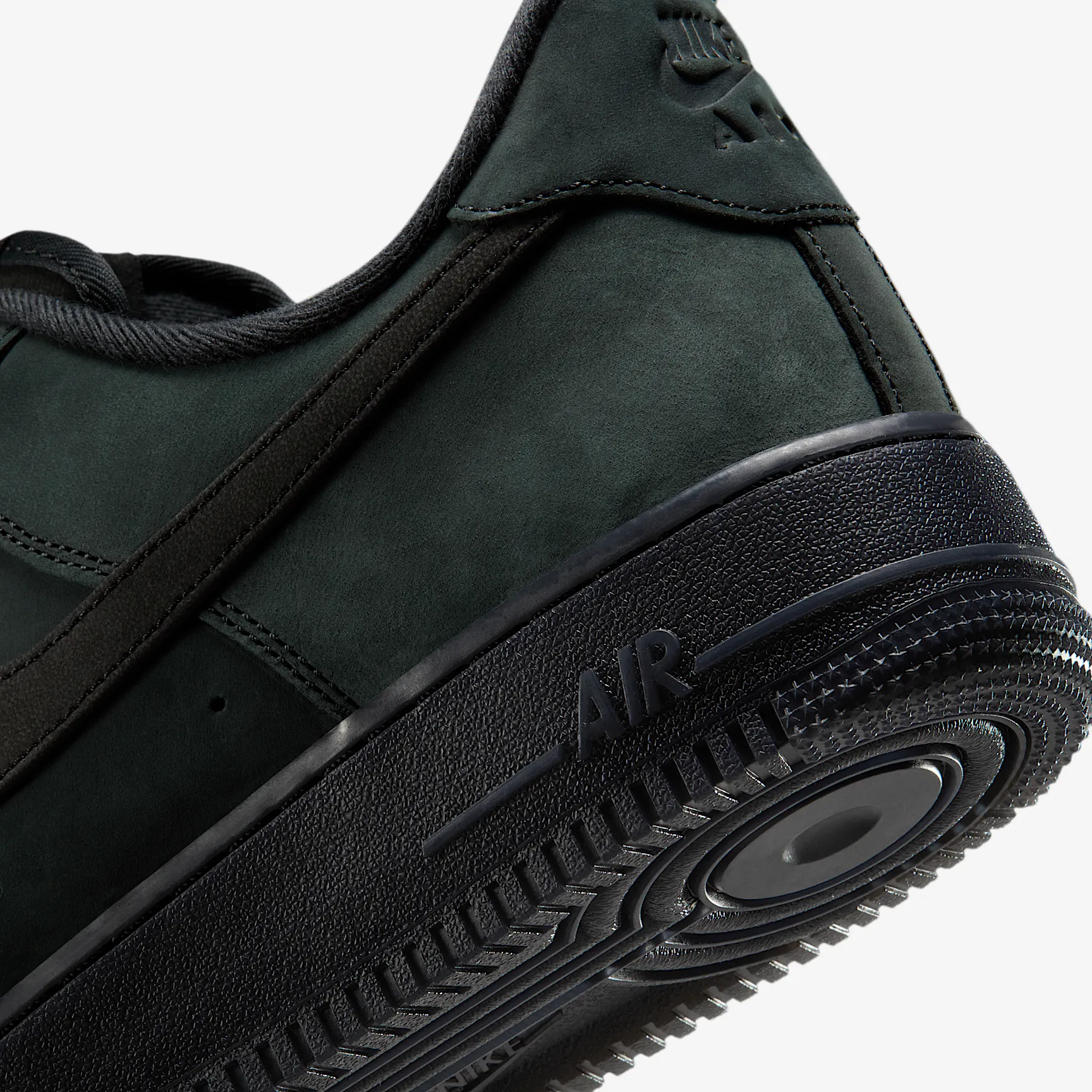 000000_Nike-Air-Force-1-'07-WB_TRIPLE-BLACK-NUBUCK_CJ9179-001_img7