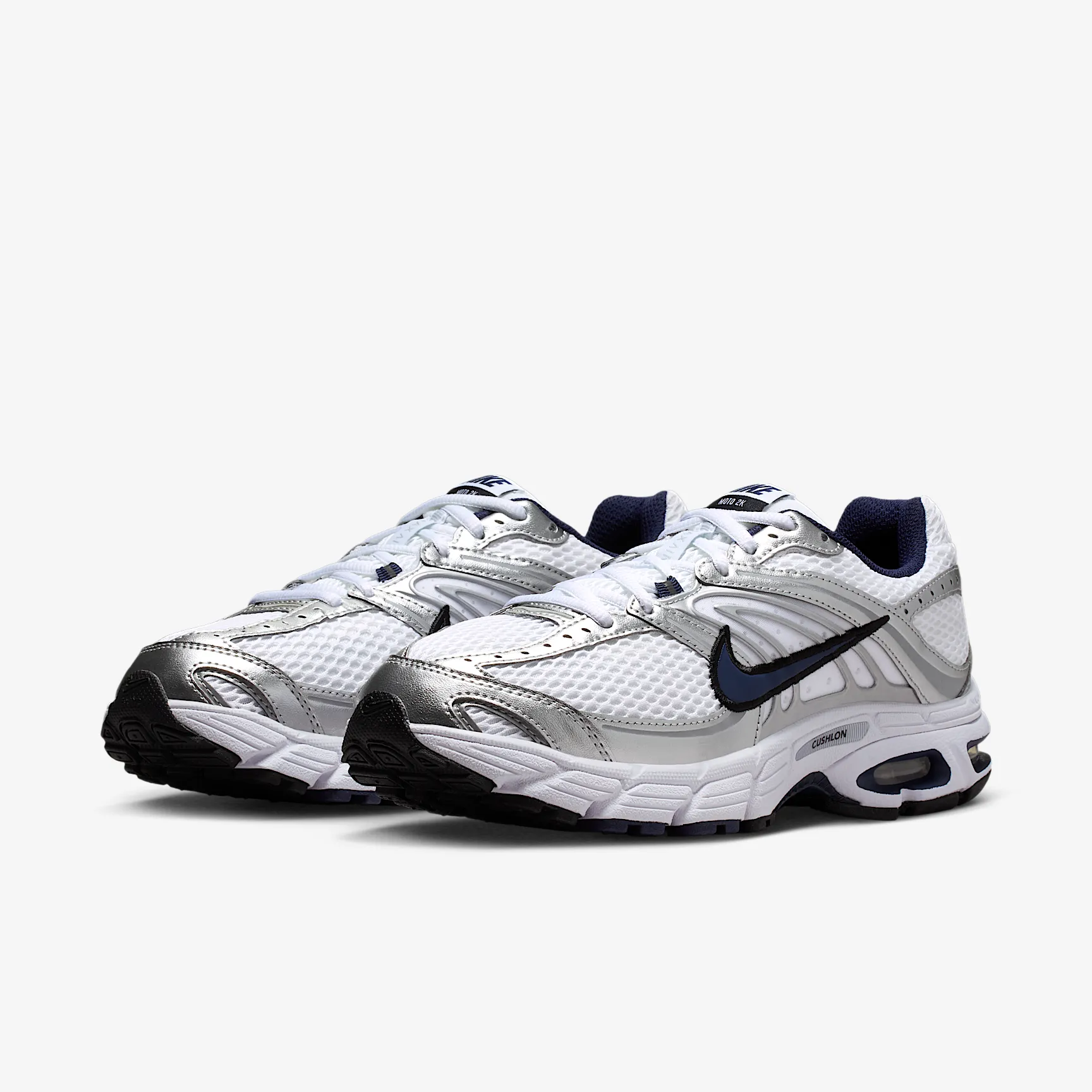 B8B6B4_Nike-Air-Max-Moto-2K-WMNS_WHITE-METALLIC-SILVER_HQ2056-104_img4