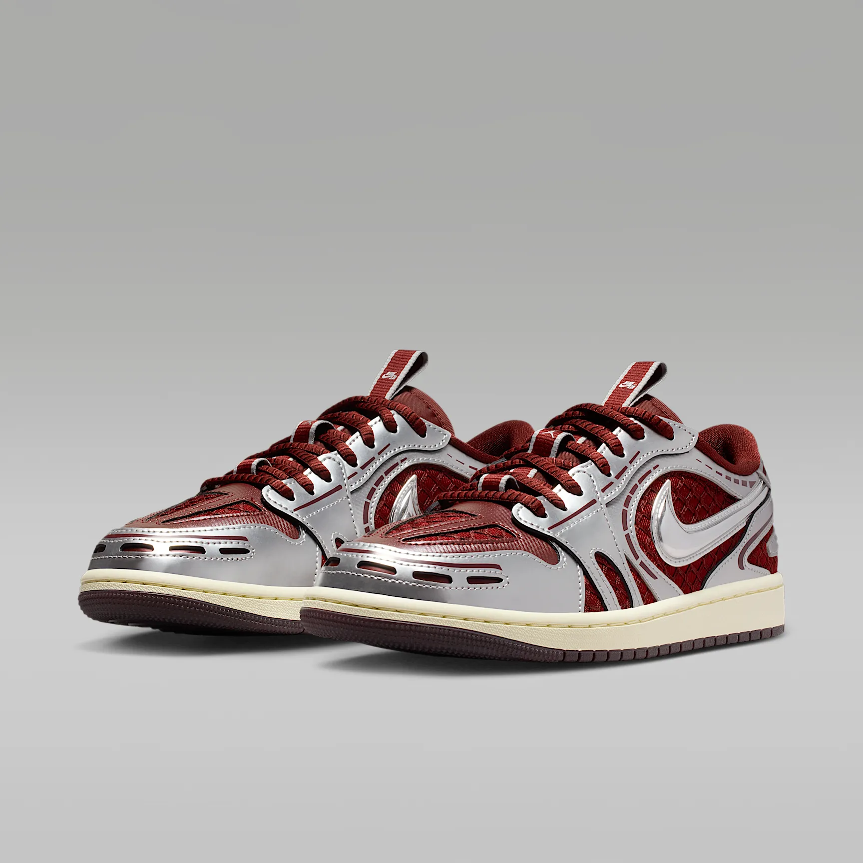 7F4441_Air-Jordan-1-Low-Method-of-Make-WMNS_DARK-TEAM-RED_HQ2186-600_img4