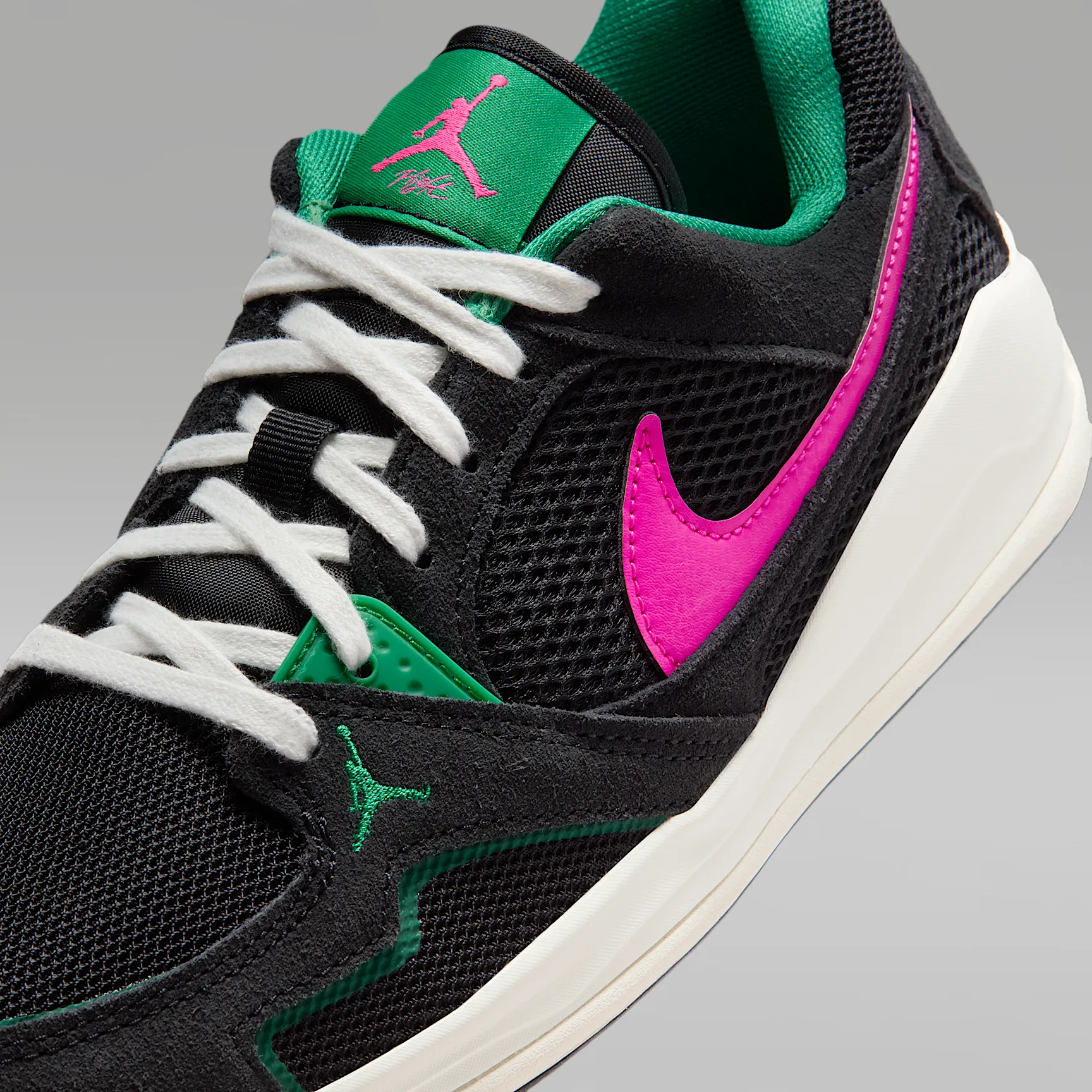 000000_Jordan-CMFT-Era-WMNS_MALACHITE-SAIL-PINK_HJ6778-006_img6