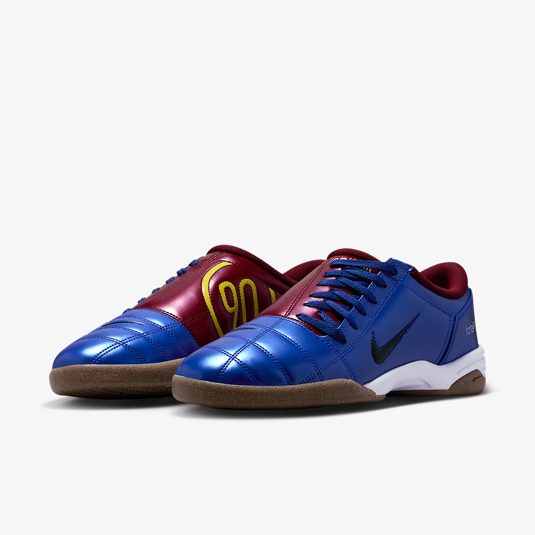 3B5BA2_Nike-Total-90_FC-BARCELONA_HQ2851-401_img4