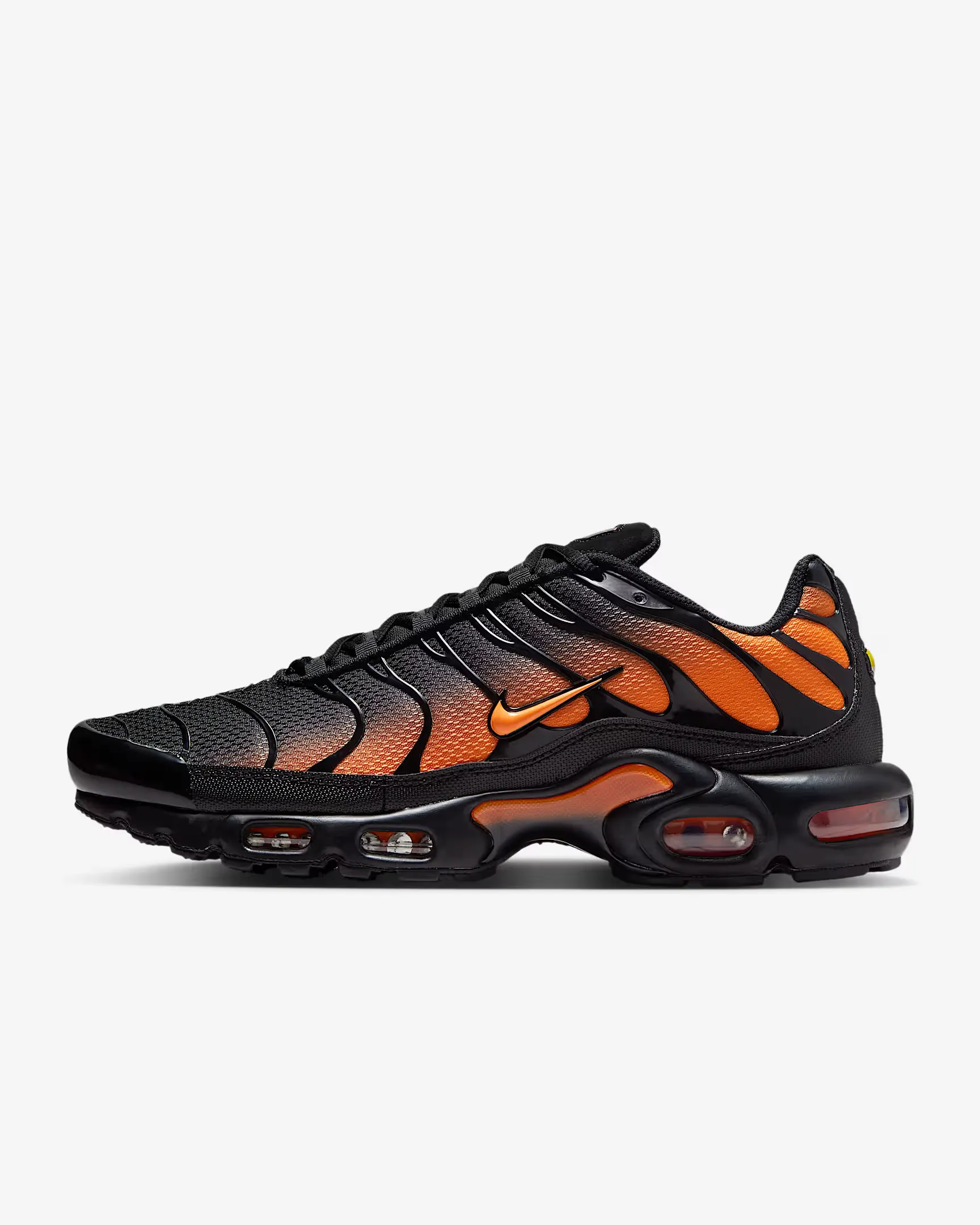 DC8453_Nike-Air-Max-Plus_BLACK-TOTAL-ORANGE_DM0032-025_img8
