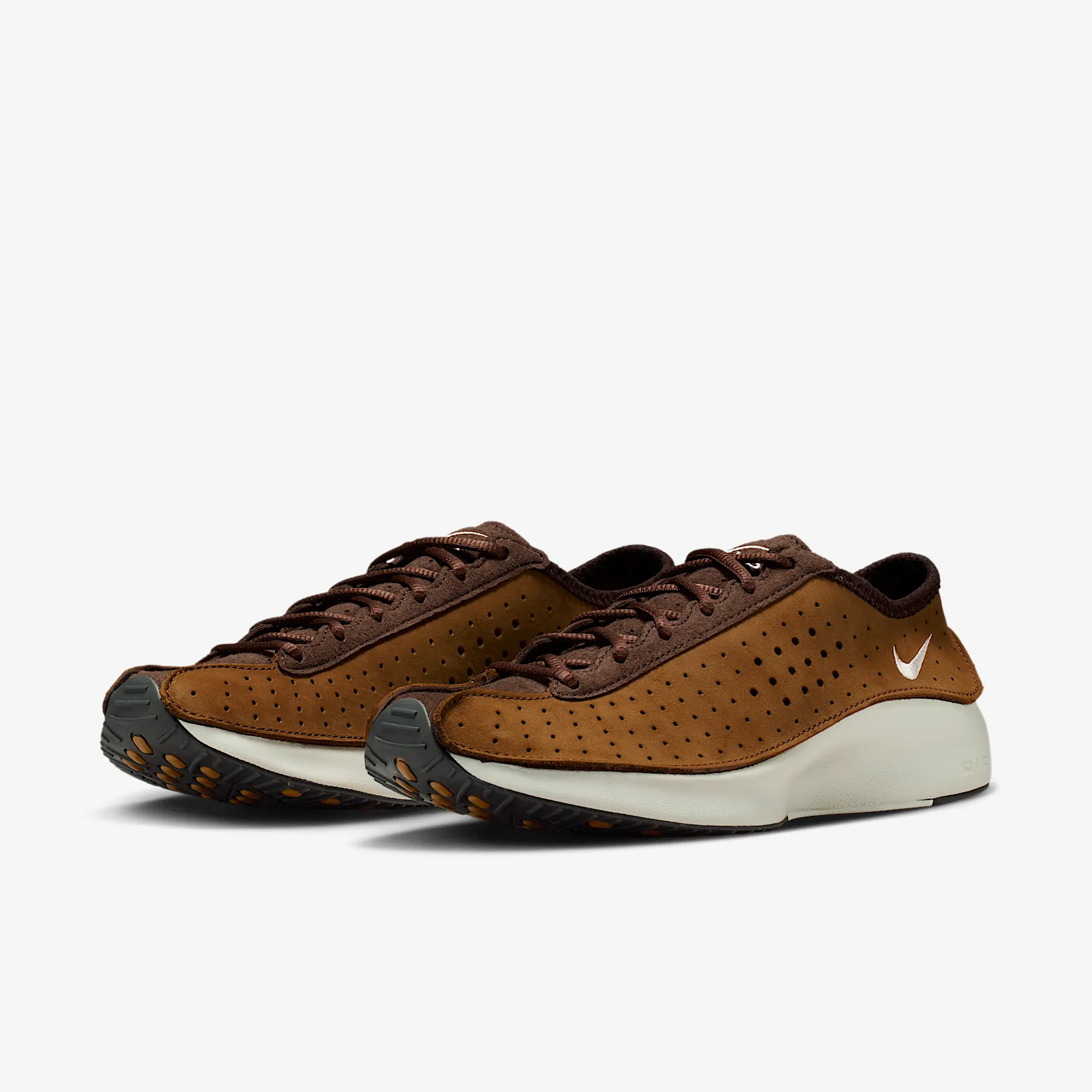 8D653A_Nike-Air-Superfly-WMNS_LIGHT-BRITISH-TAN_HQ7955-201_img4
