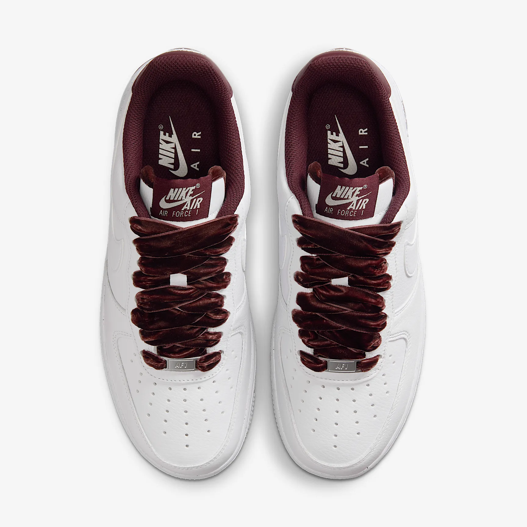 6D4F55_Nike-Air-Force-1-Low-WMNS_BURGUNDY-CRUSH_HV4403-600_img3