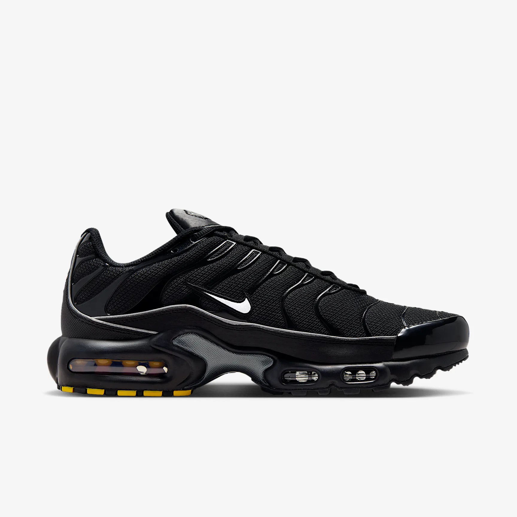 000000_Nike-Air-Max-Plus-OG_BLACK-REFLECTIVE_HV8066-002_img2
