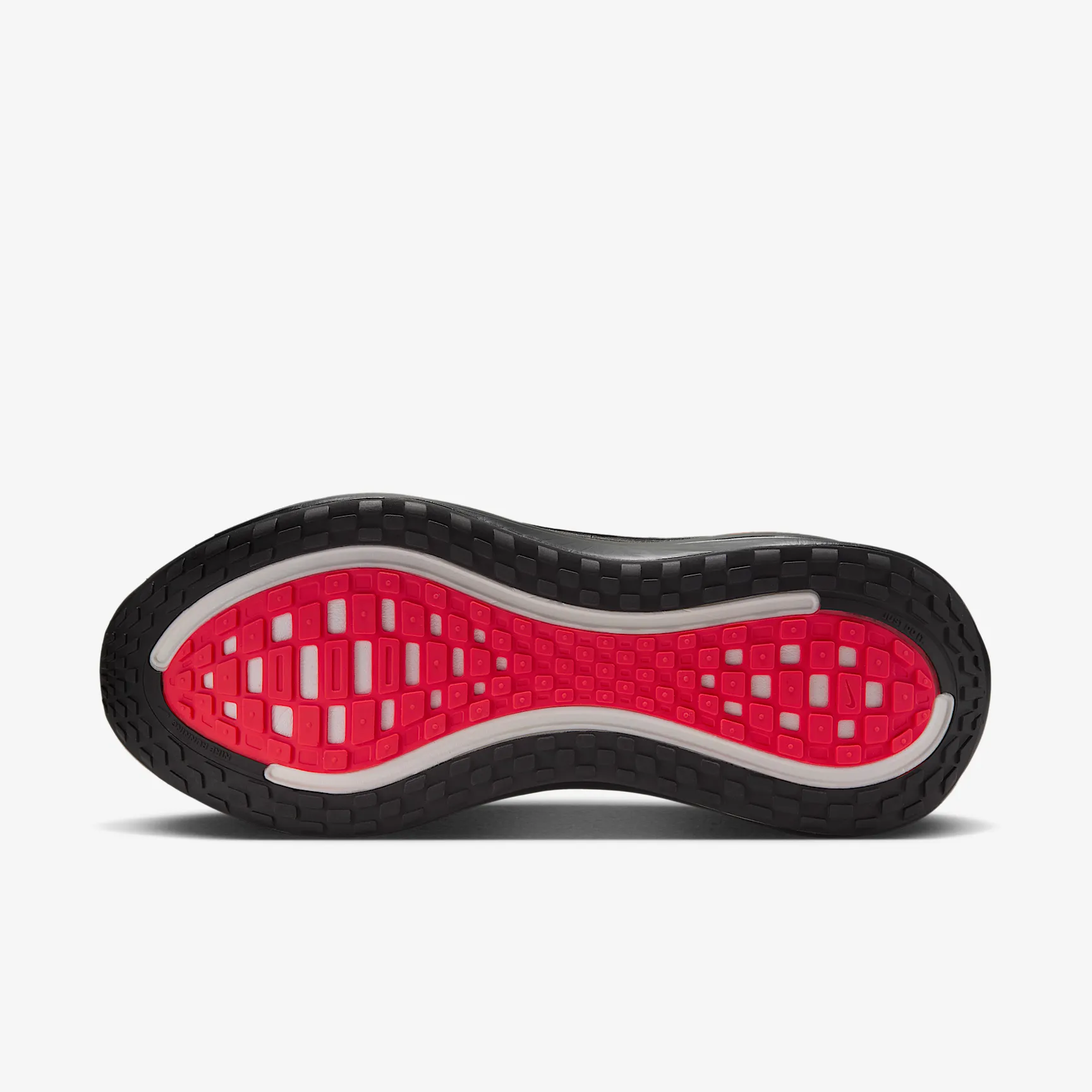 000000_Nike-Vomero-Plus_BLACK-BRIGHT-CRIMSON_HV8150-007_img1