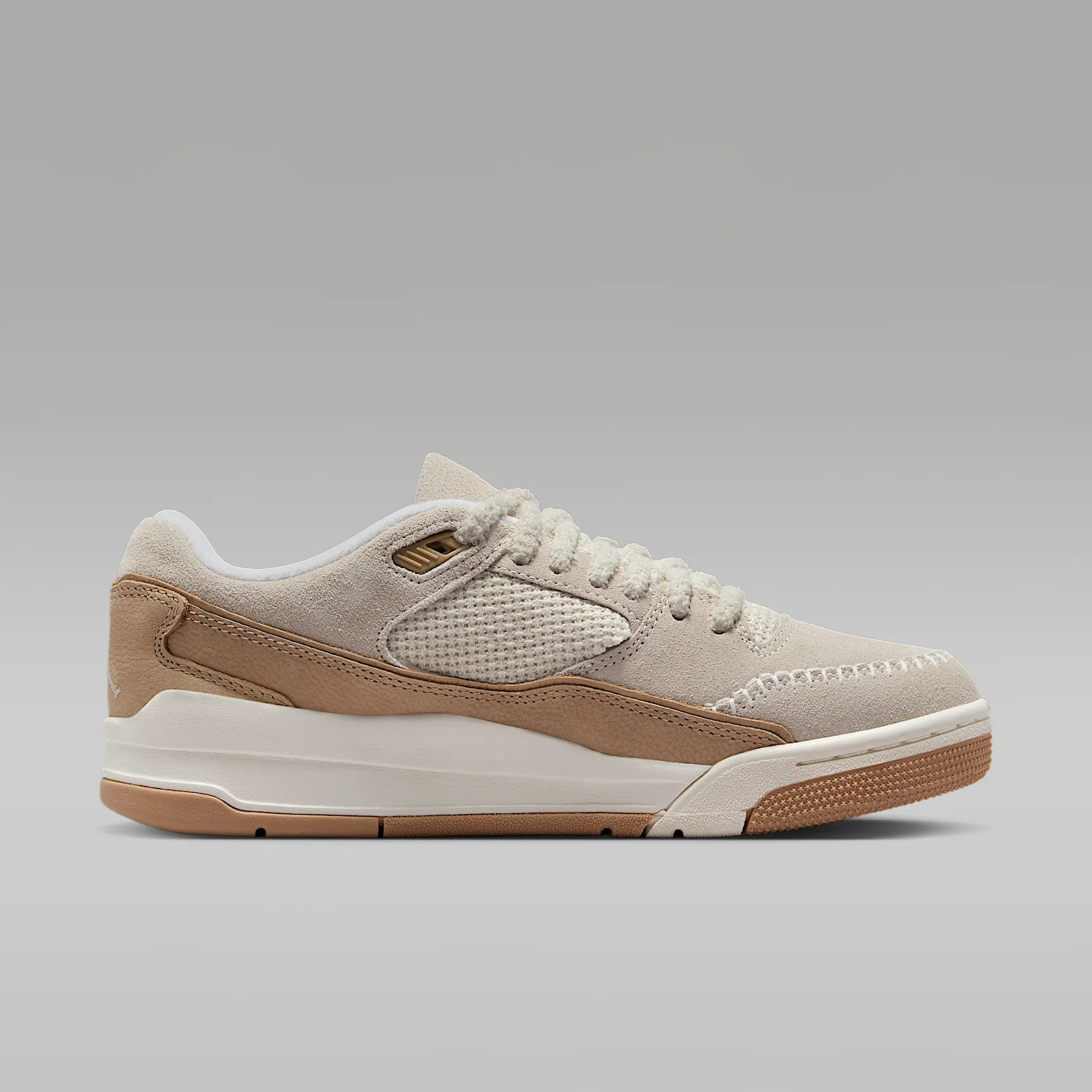 BCB0A3_Jordan-Flight-Court-SE-WMNS_LIGHT-OREWOOD-SAIL_IB4414-120_img2