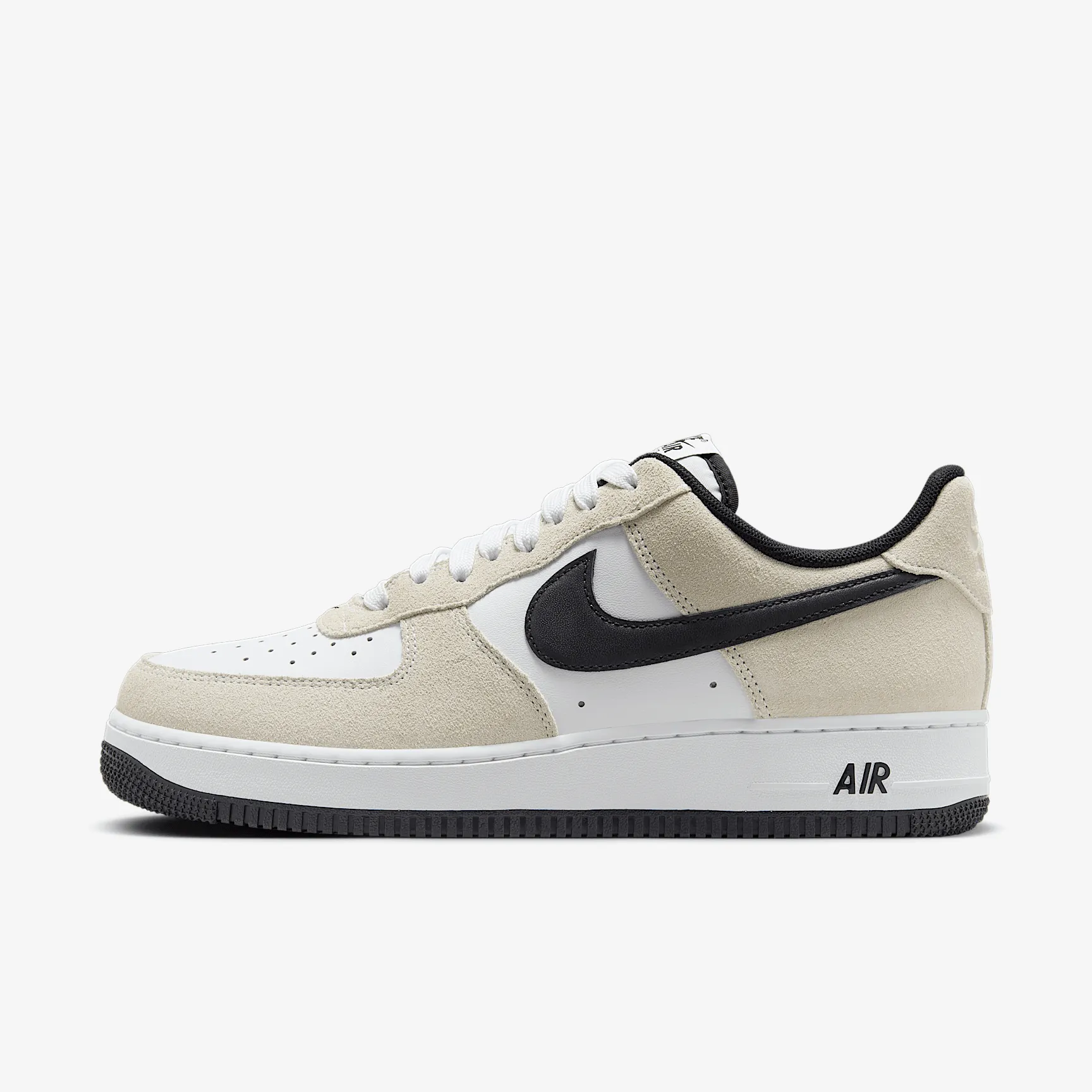 000000_Nike-Air-Force-1-Low-'07-LV8_WHITE-BLACK-BONE_IB6388-100_img0
