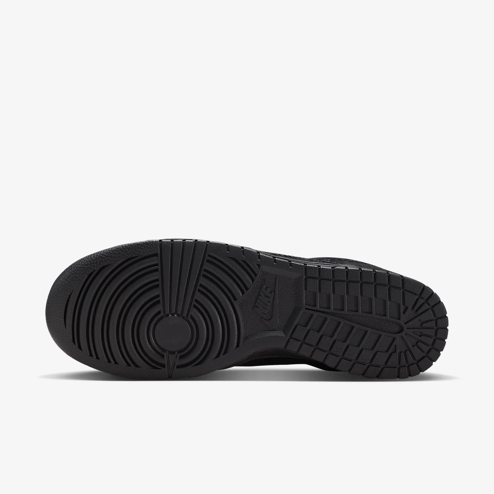 000000_Nike-Dunk-Low-Retro-SE_TRIPLE-BLACK-SUEDE_IB6651-001_img1