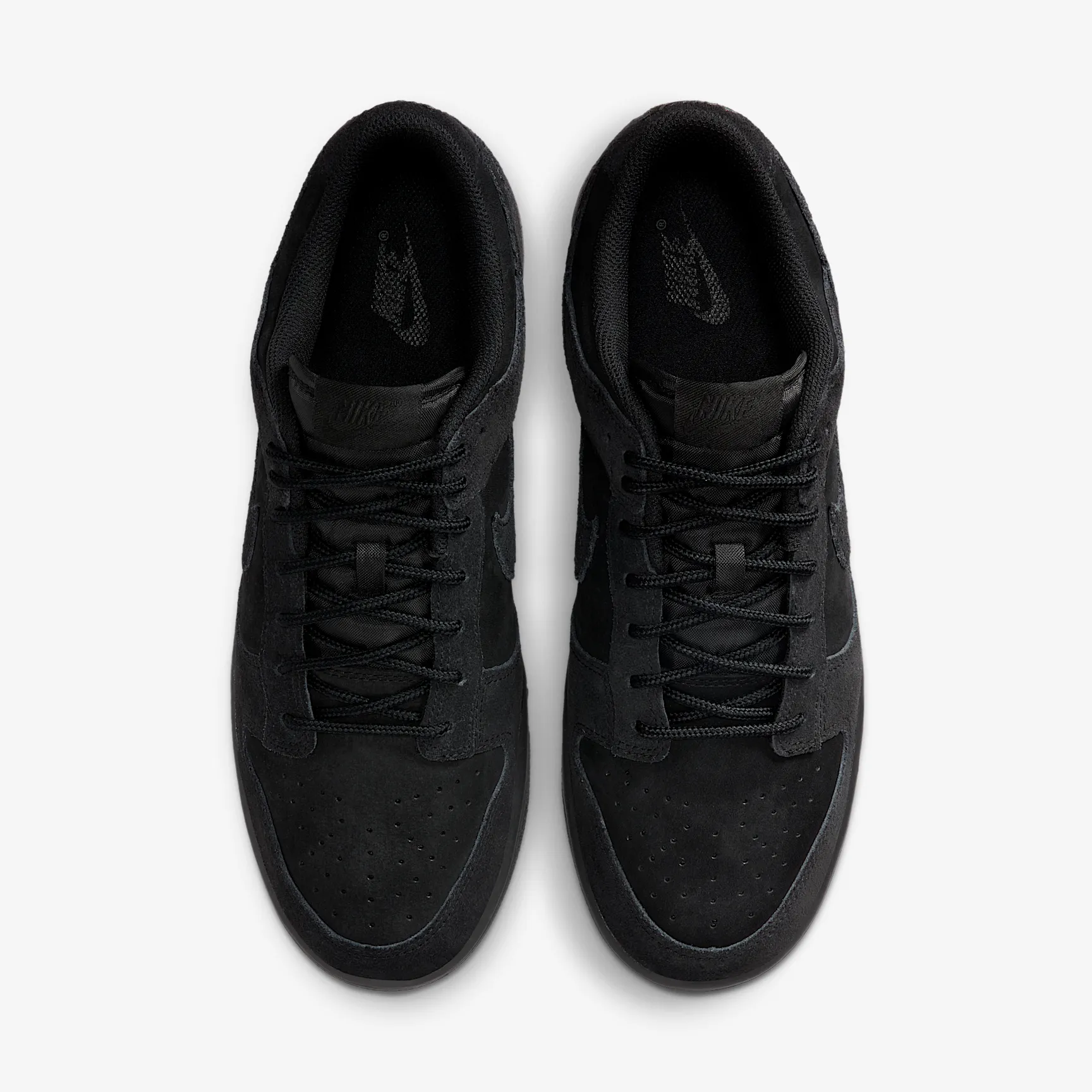 000000_Nike-Dunk-Low-Retro-SE_TRIPLE-BLACK-SUEDE_IB6651-001_img3