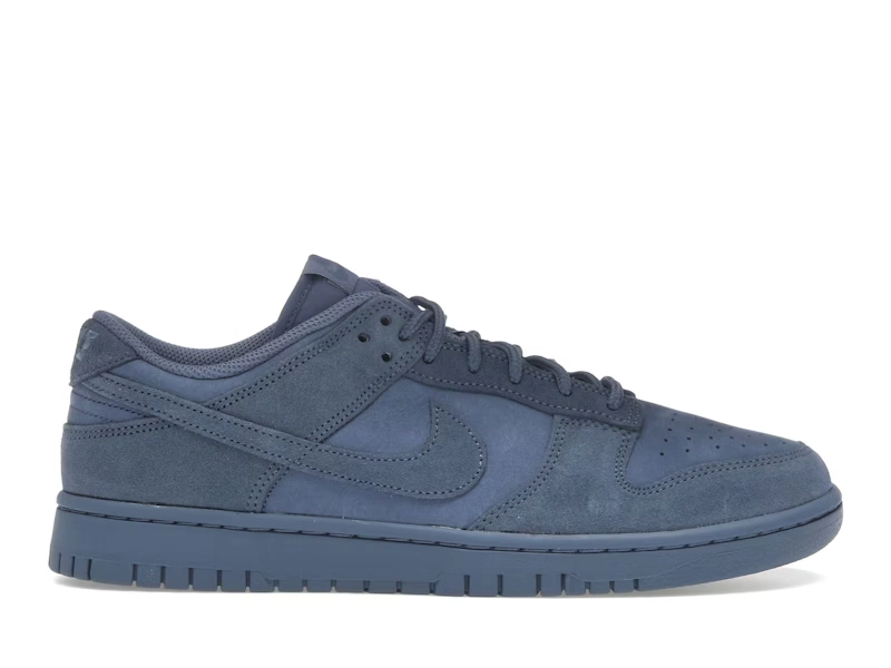 Nike Dunk Low Retro SE DIFFUSED BLUE SUEDE - view 0