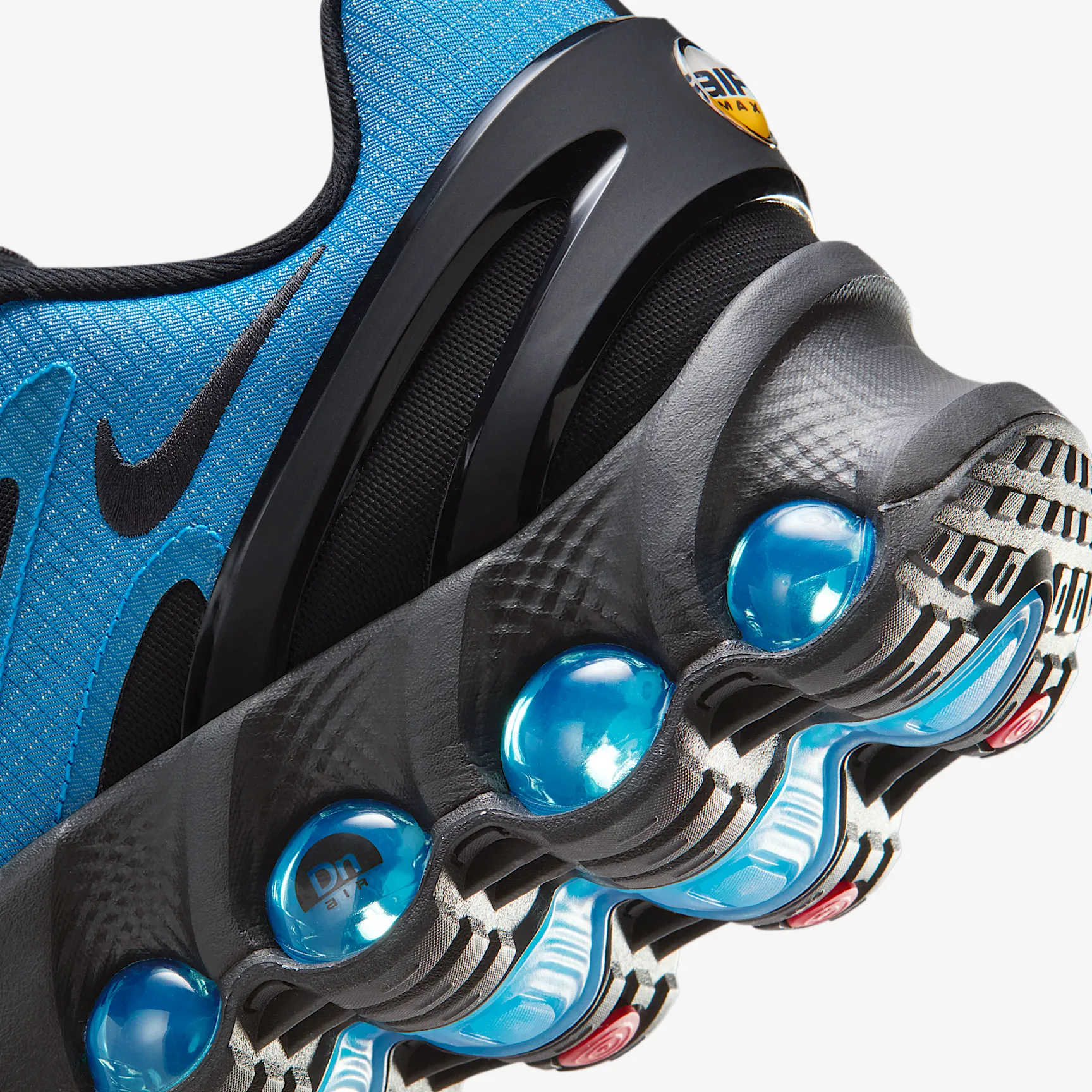 1F9ECE_Nike-Air-Max-Dn8-SE_PHOTO-BLUE-BLACK_HV4525-400_img7