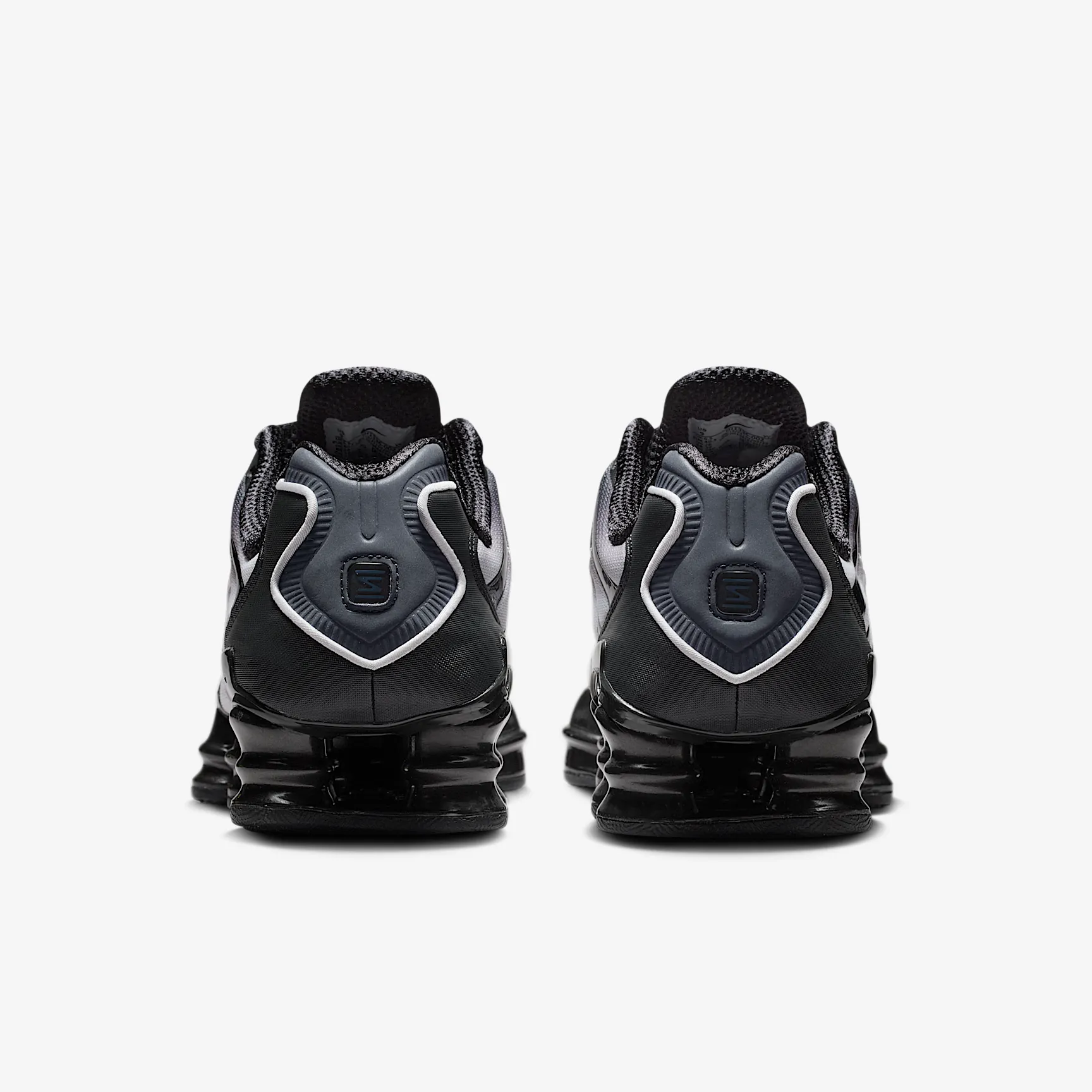 000000_Nike-Shox-TL-Fade-WMNS_BLACK-WHITE_IH1336-002_img5