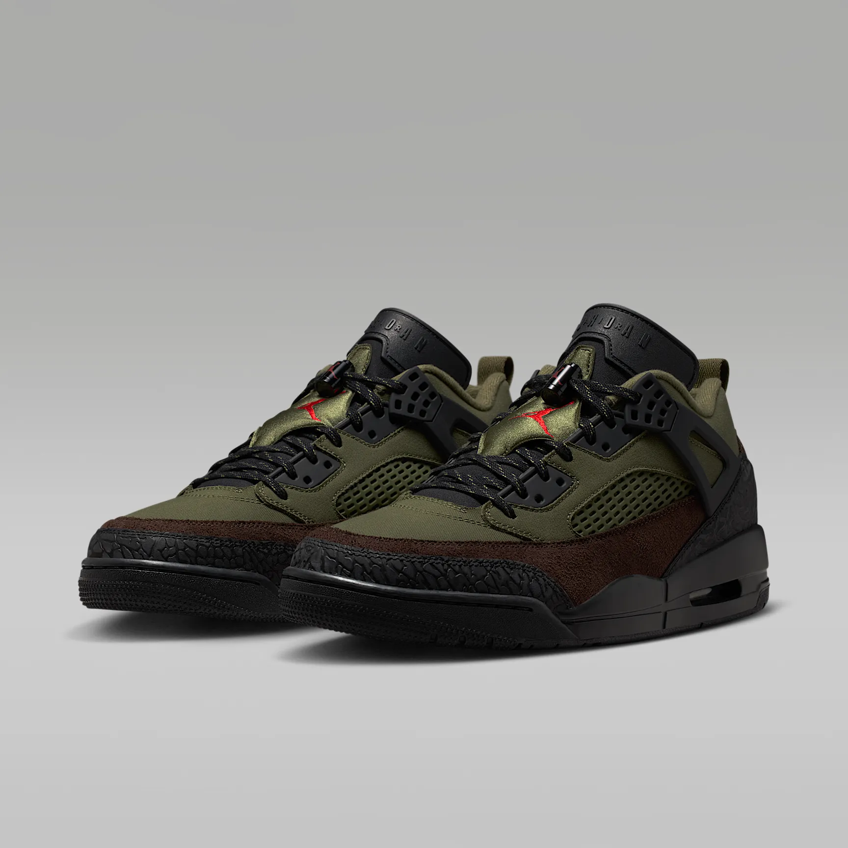 454635_Jordan-Spizike-Low_BEEF-AND-BROCCOLI_IH1782-200_img4