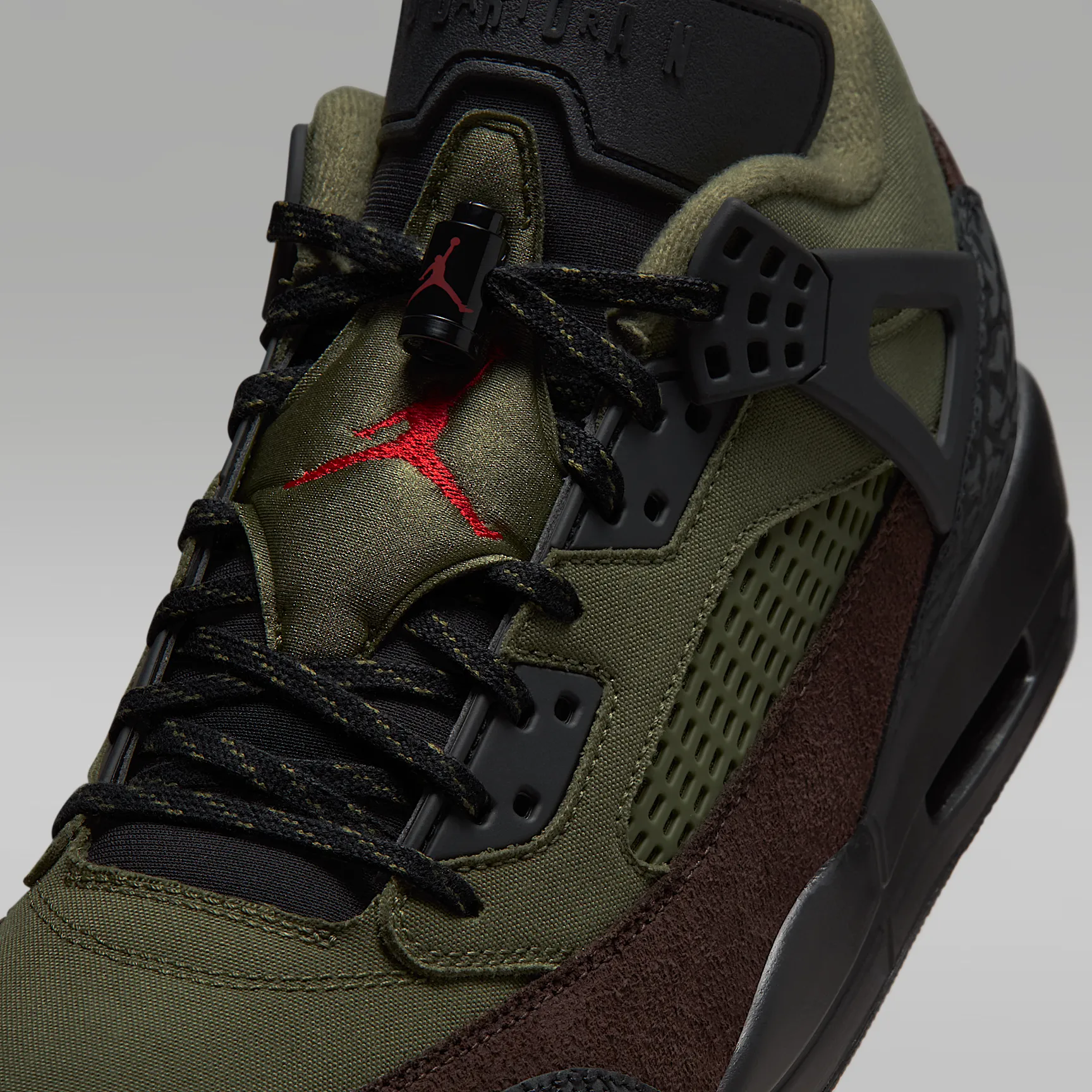 454635_Jordan-Spizike-Low_BEEF-AND-BROCCOLI_IH1782-200_img6