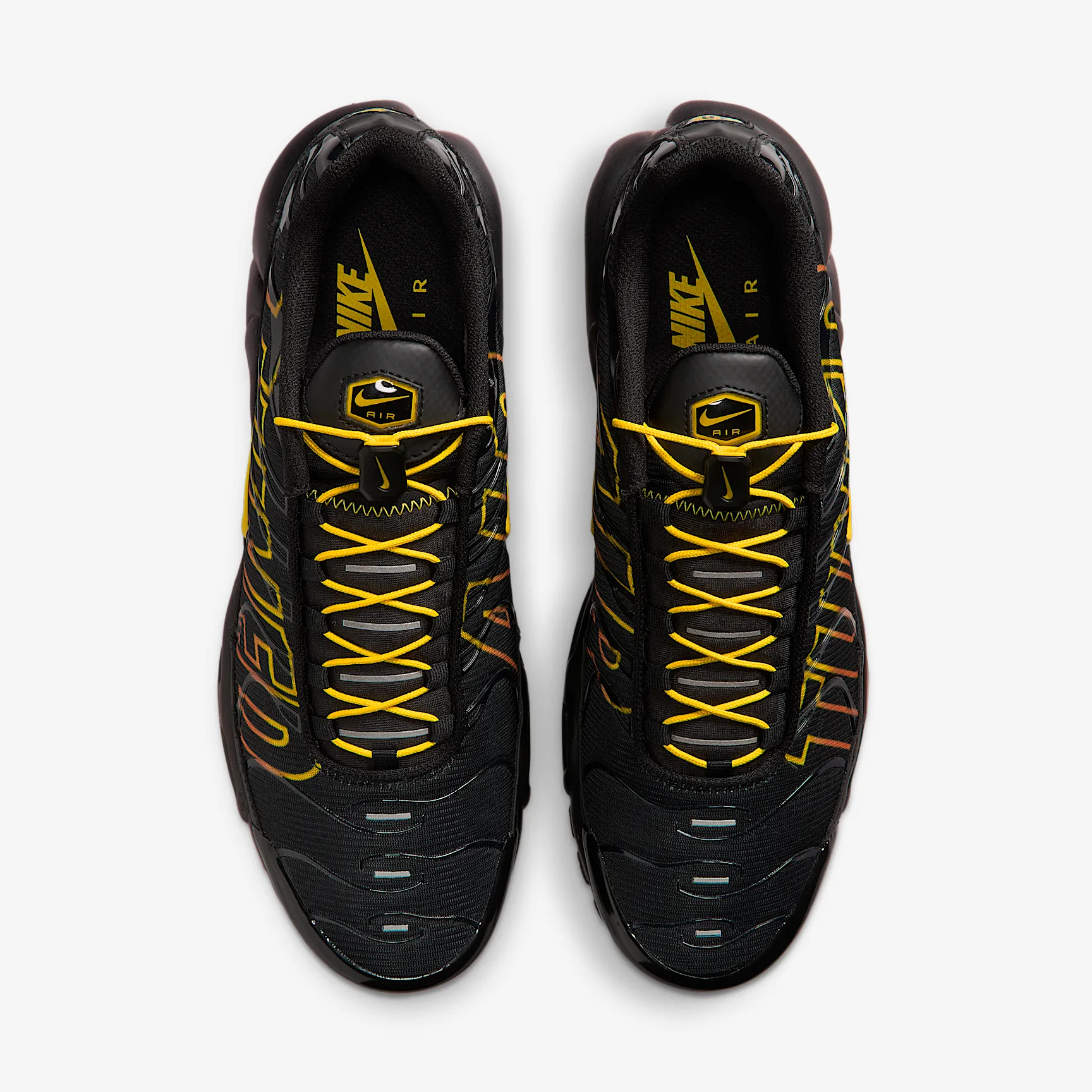 AC5425_Nike-Air-Max-Plus_BLACK-SAFETY-ORANGE_IH4459-010_img3