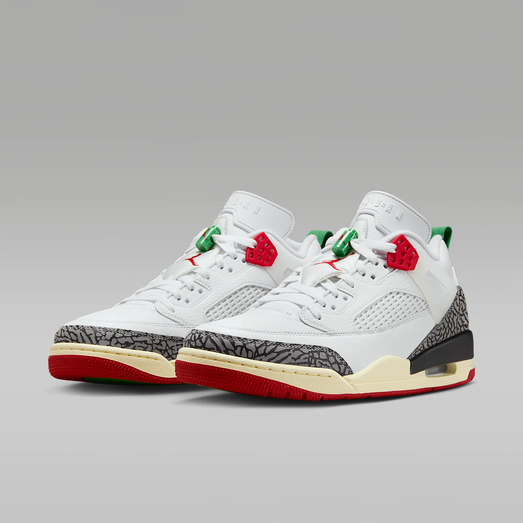 5B575A_Air-Jordan-Spizike-Low-SE_DO-THE-RIGHT-THING_IM7425-100_img4