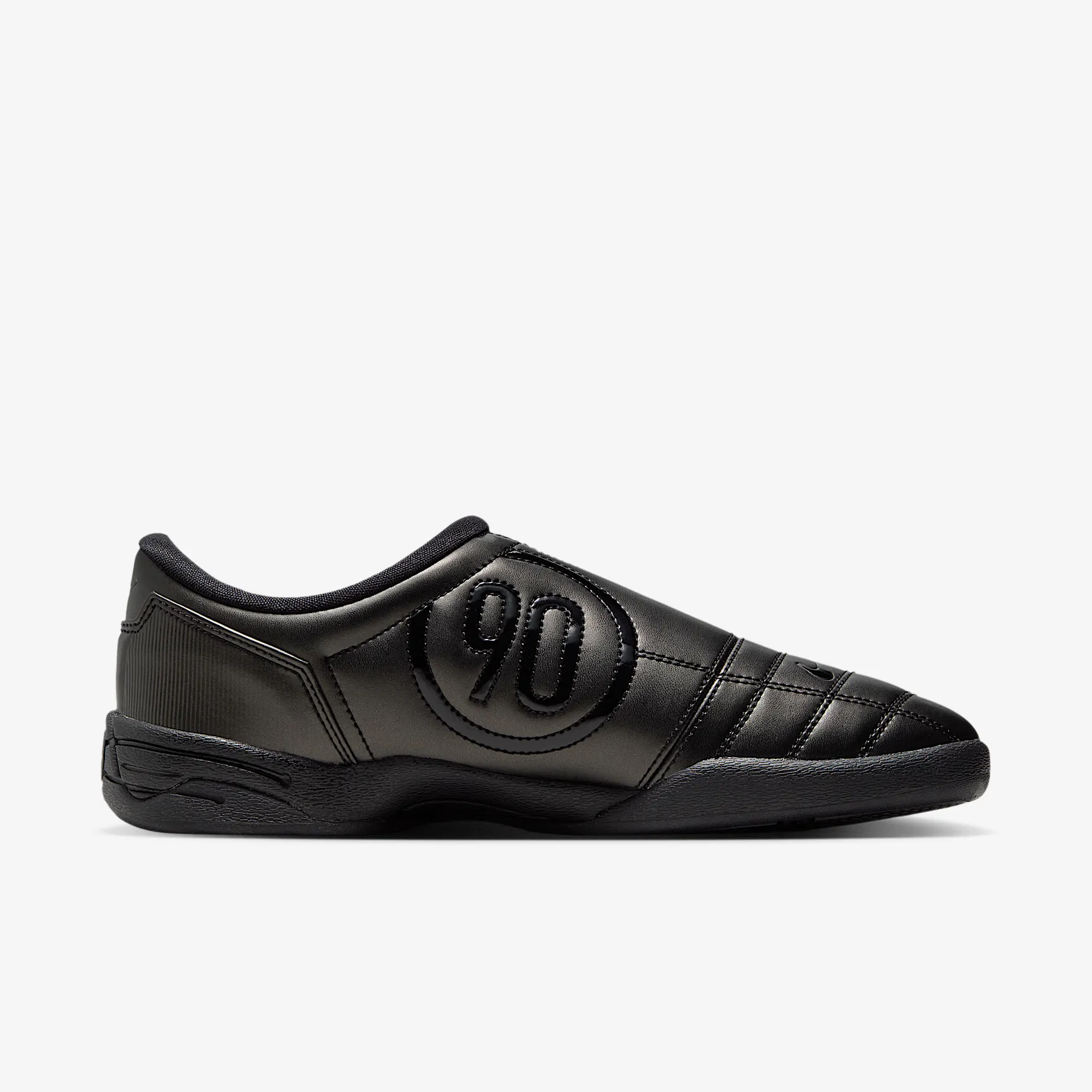 000000_-Nike-Total-90-WMNS_BLACK_IM7595-002_img2