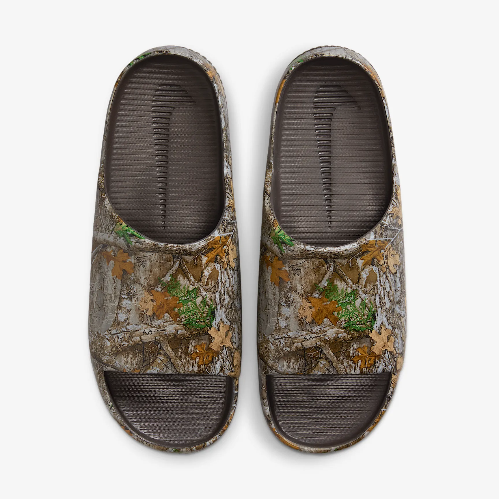 3E372F_-Realtree-x-Nike-Calm-Slide_EDGE-CAMO_IB2885-200_img4