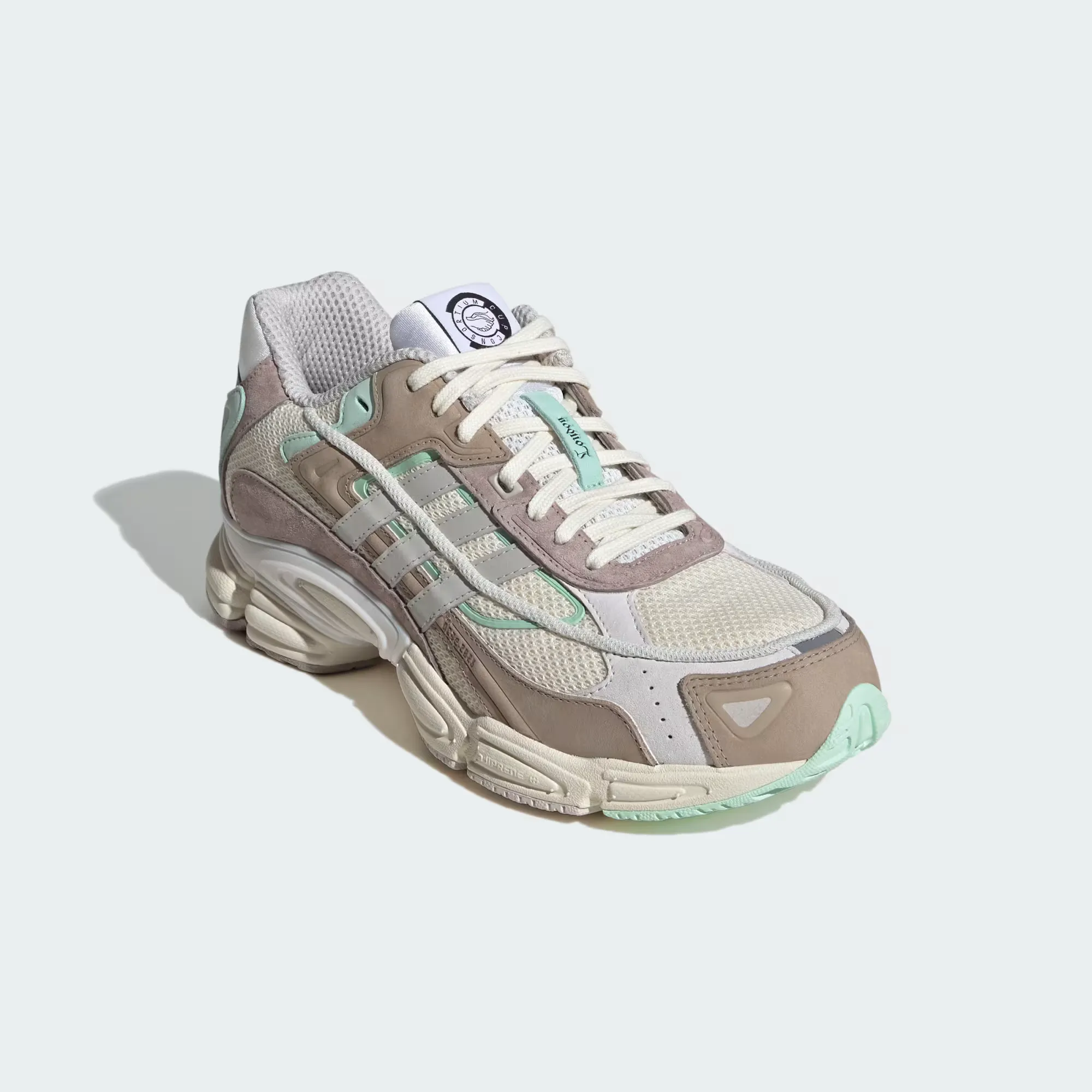 DED8CA_Offspring-x-adidas-Response-Ozweego_CONSORTIUM-CUP_JI2066_img3