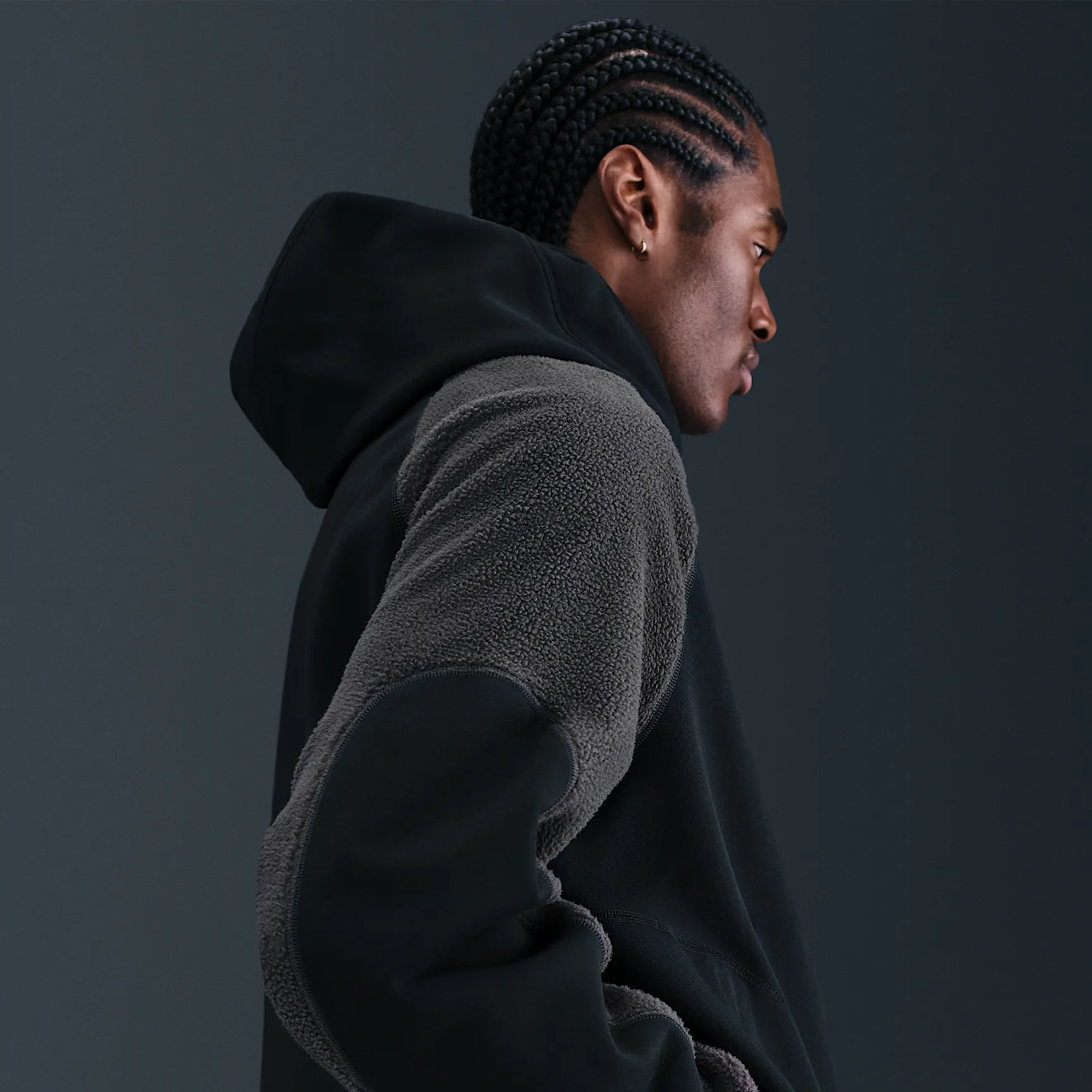 000000_Nike-Tech-Boreas-Oversized-Hoodie_BLACK_IB3363-010_img2