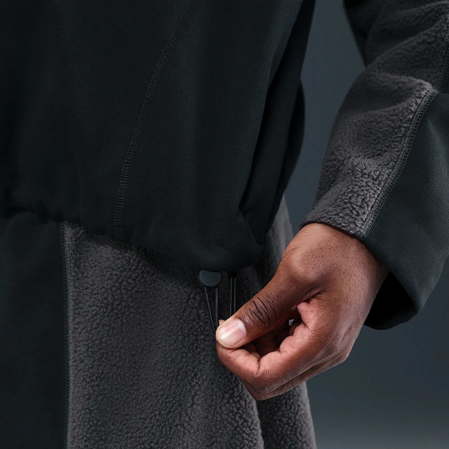 000000_Nike-Tech-Boreas-Oversized-Hoodie_BLACK_IB3363-010_img7