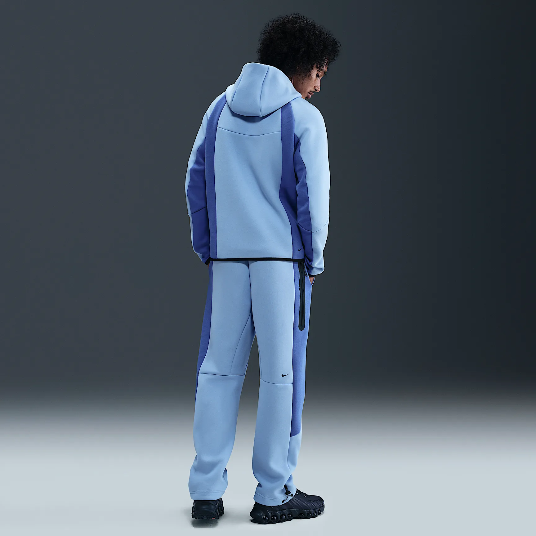 7FA3D0_Nike-Tech-Colour-Block-Open-Hem-Fleece-Trousers_COMET-BLUE_IF1323-468_img3