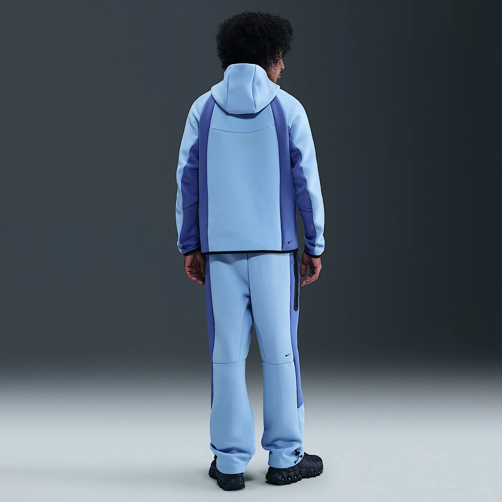 7FA7CD_Nike-Tech-Colour-Block-Full-Zip-Fleece-Windrunner-Jacket_COMET-BLUE_IF1325-468_img4