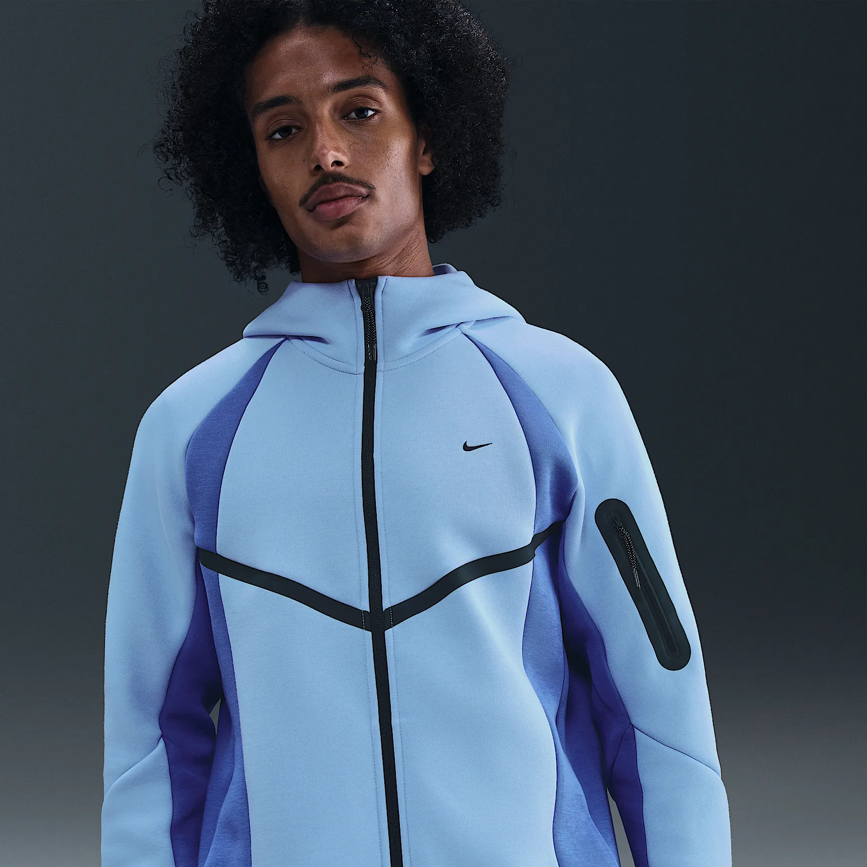 7FA7CD_Nike-Tech-Colour-Block-Full-Zip-Fleece-Windrunner-Jacket_COMET-BLUE_IF1325-468_img0