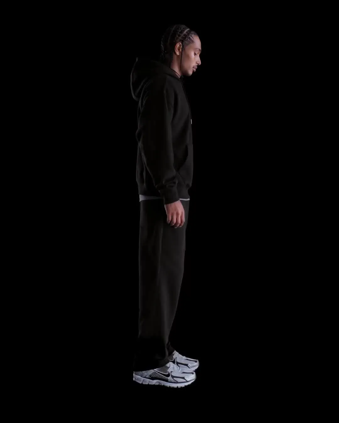 000000_Nike-Pullover-Hoodie_BLACK_IQ2769-010_img1