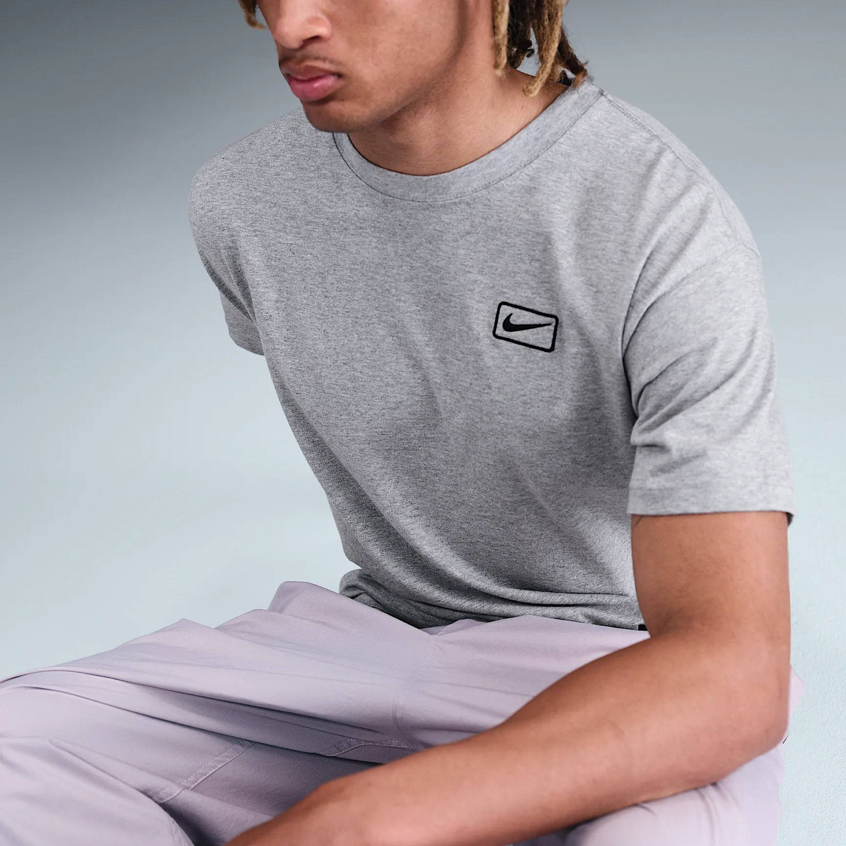 AFACB7_Nike-T-Shirt_DARK-GREY-HEATHER_IQ2766-063_img2