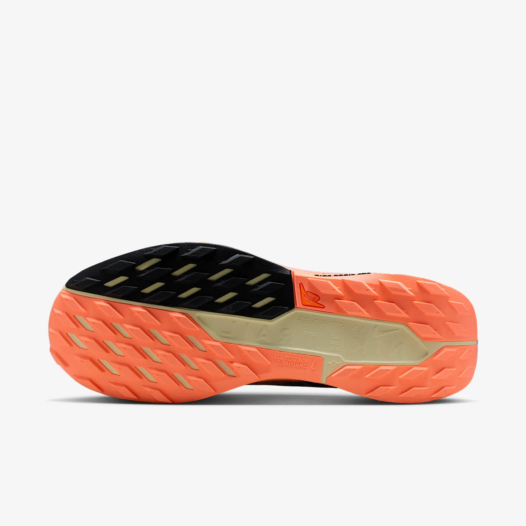 FCA54B_Nike-Pegasus-Trail-5-Gore-Tex_GHOST-ORANGE-PULSE_FQ0908-011_img1