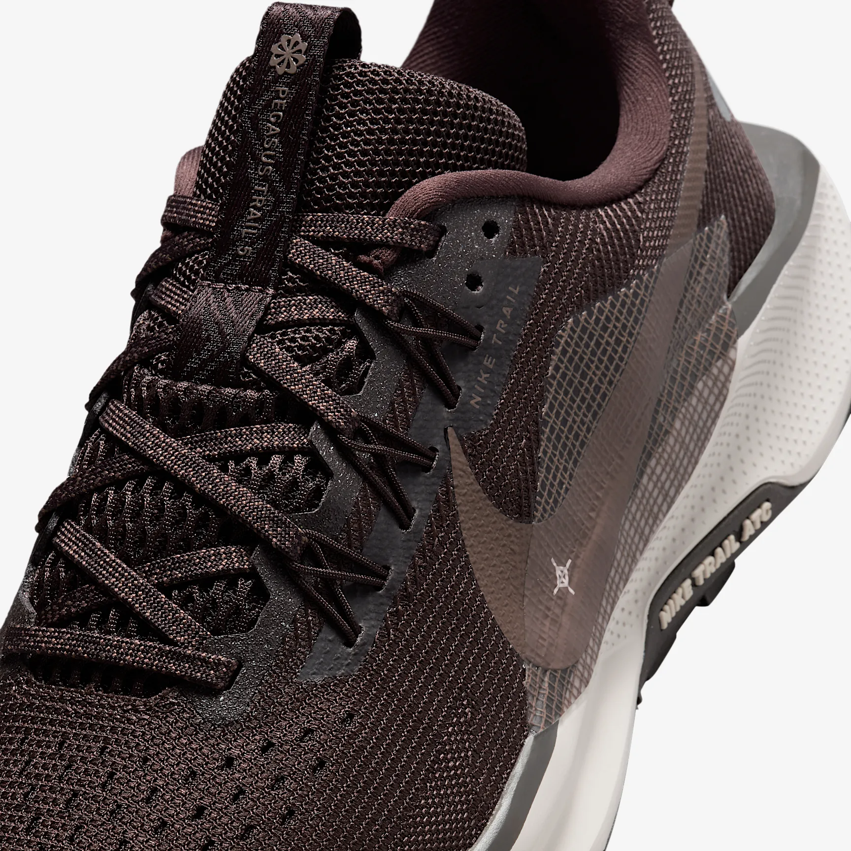 372922_Nike-Pegasus-Trail-5_VELVET-BROWN_DV3865-202_img6
