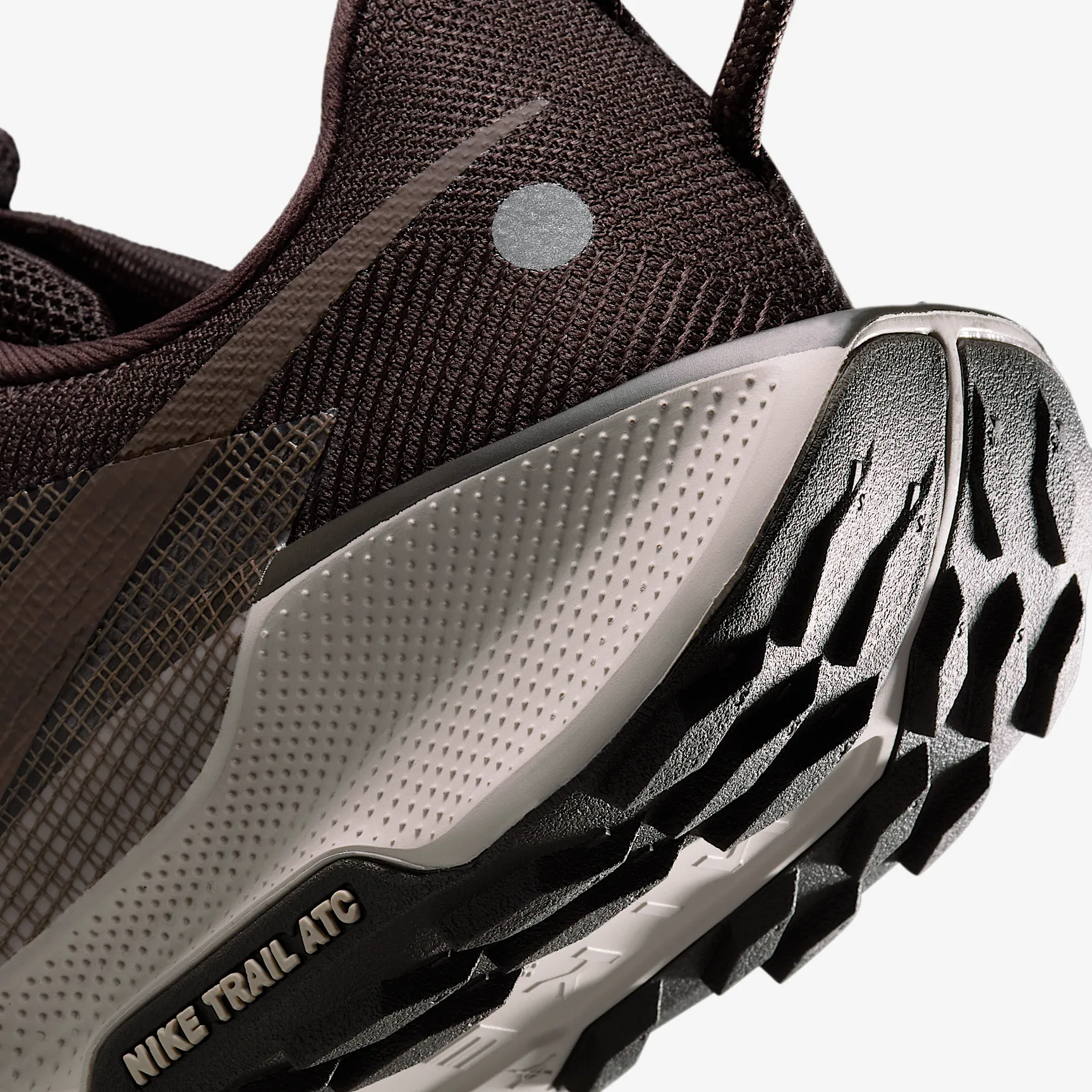 372922_Nike-Pegasus-Trail-5_VELVET-BROWN_DV3865-202_img7