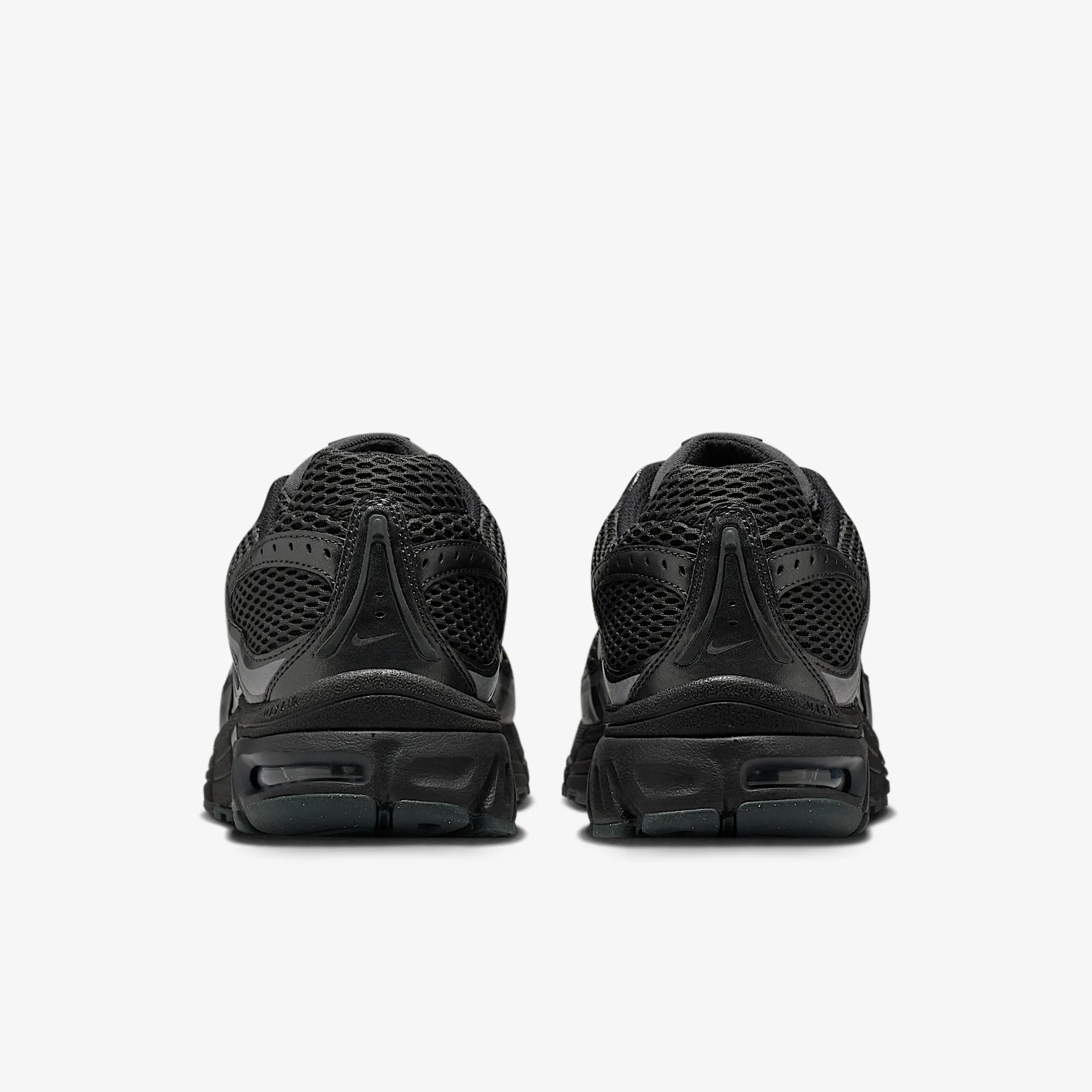000000_Nike-Air-Max-Moto-2K_BLACK-METALLIC-DARK-GREY_IO9279-001_img5