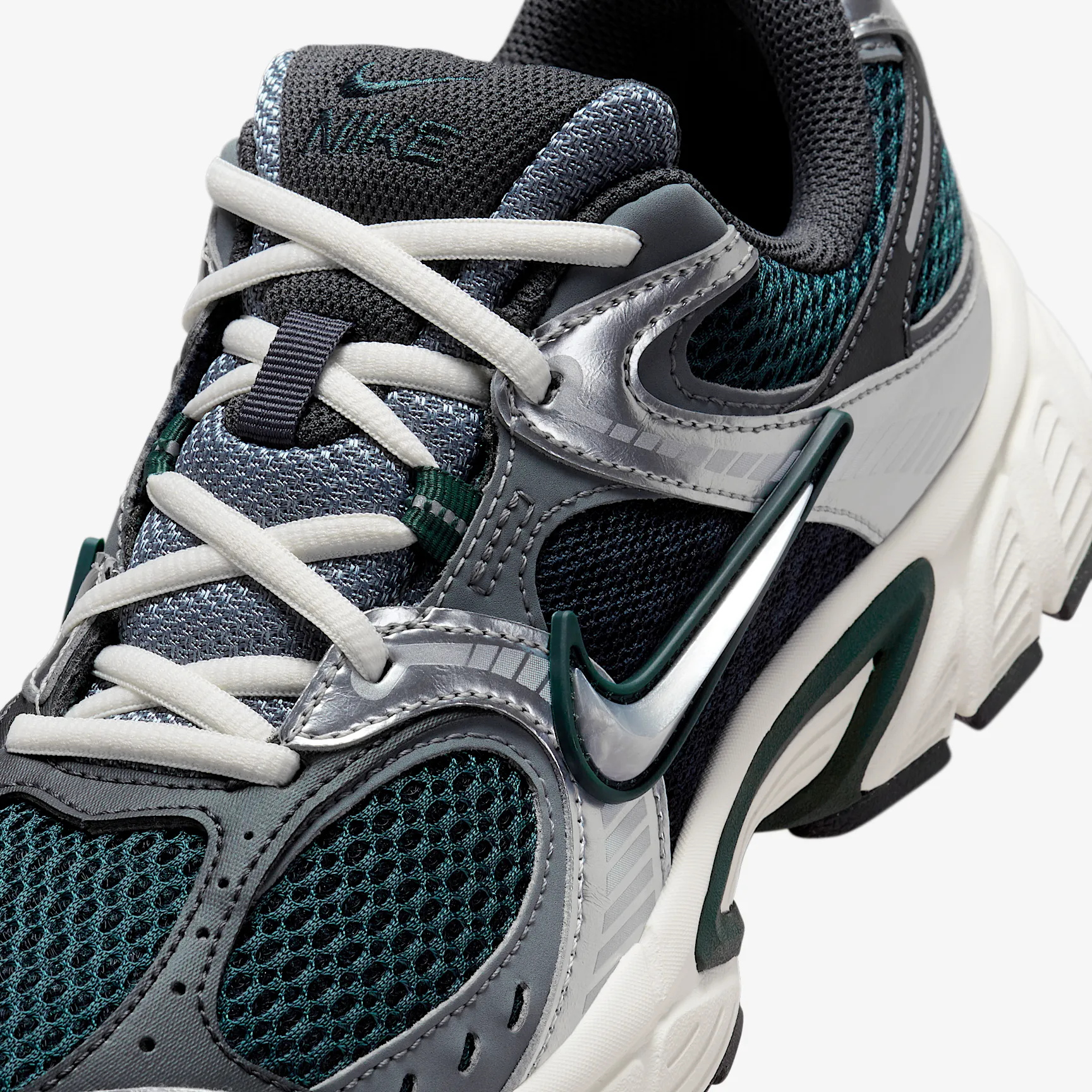 000000_Nike-V5-RNR-WMNS_SEAWEED-ANTHRACITE_HQ7901-300_img6