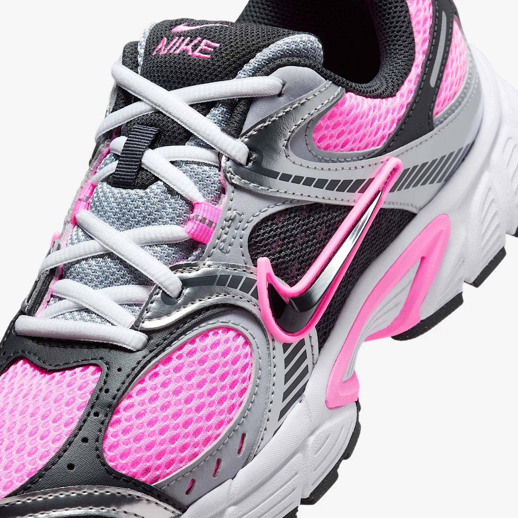 FE61C0_Nike-V5-RNR-WMNS_PINK-SPELL_HQ7901-601_img6