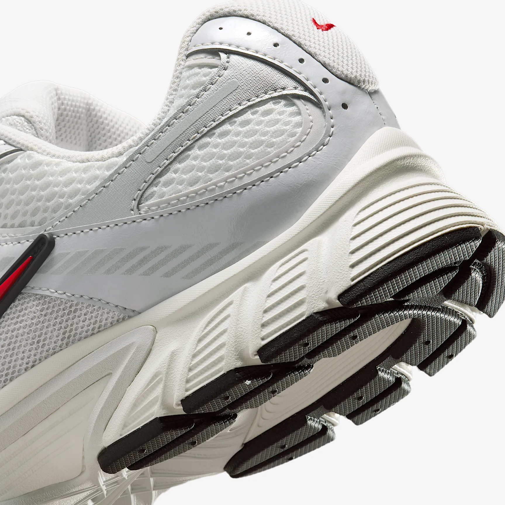 000000_Nike-V5-RNR_SUMMIT-WHITE_HJ5228-105_img7