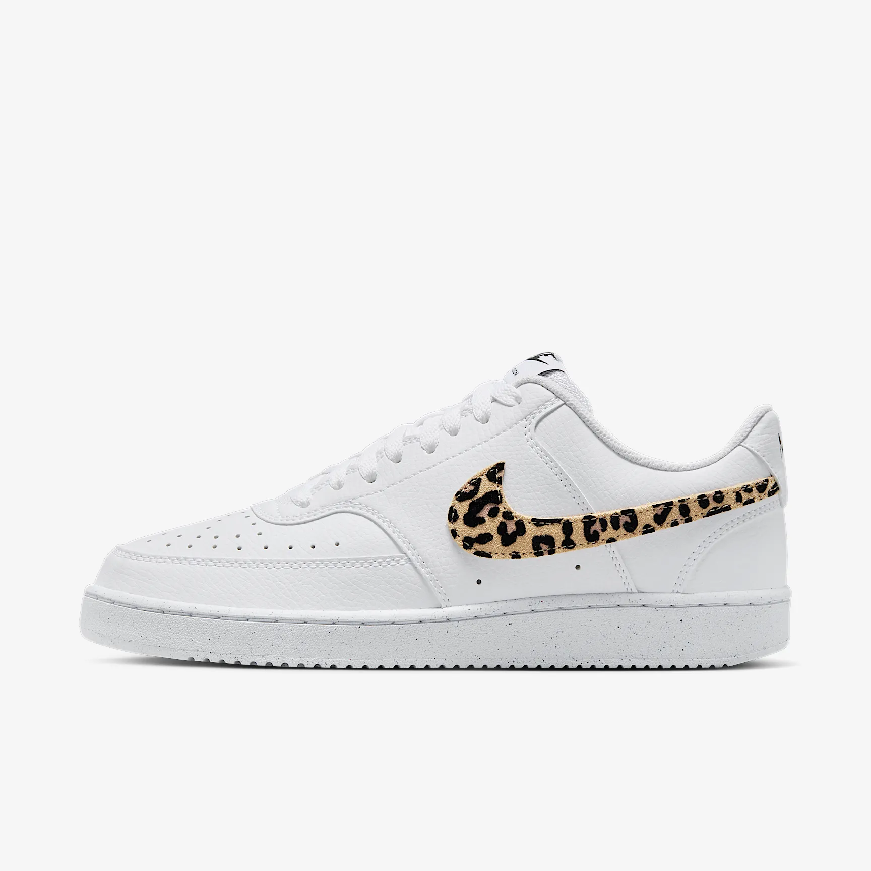 B8996D_Nike-Court-Vision-Low-SE-WMNS_LEOPARD_IM7646-100_img0