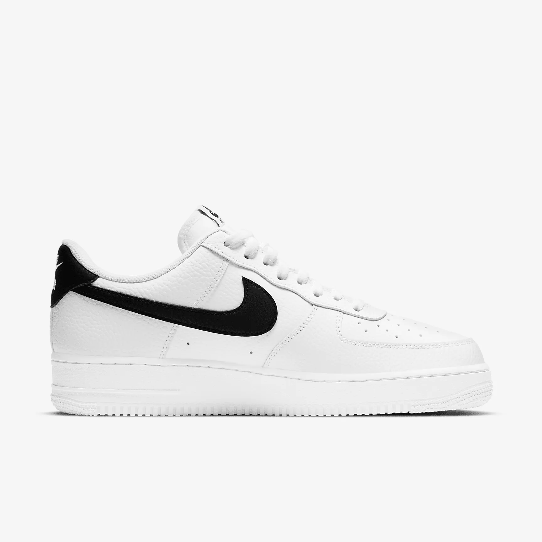 000000_Nike-Air-Force-1-'07_WHITE-BLACK_CT2302-100_img4