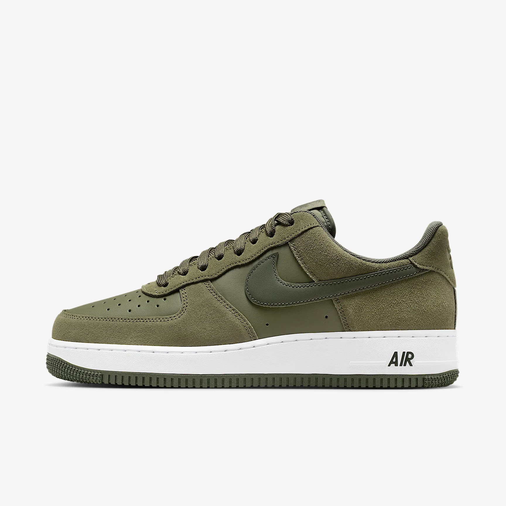 6B6549_Nike-Air-Force-1-Low-'07-LV8_MEDIUM-OLIVE_IB6388-200_img0