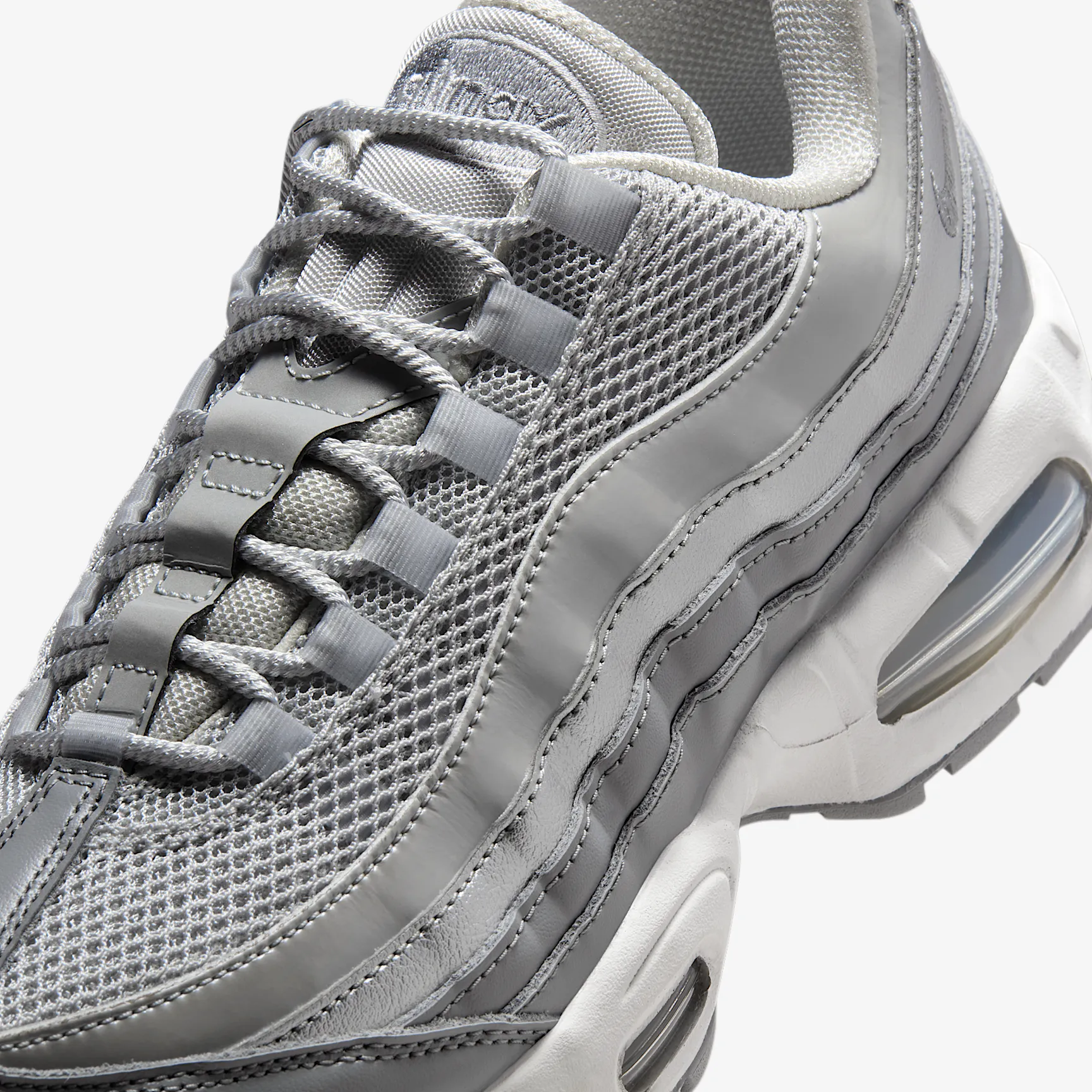 868686_Nike-Air-Max-95-Big-Bubble-SE-WMNS_GREY-FOG_IB6398-001_img6