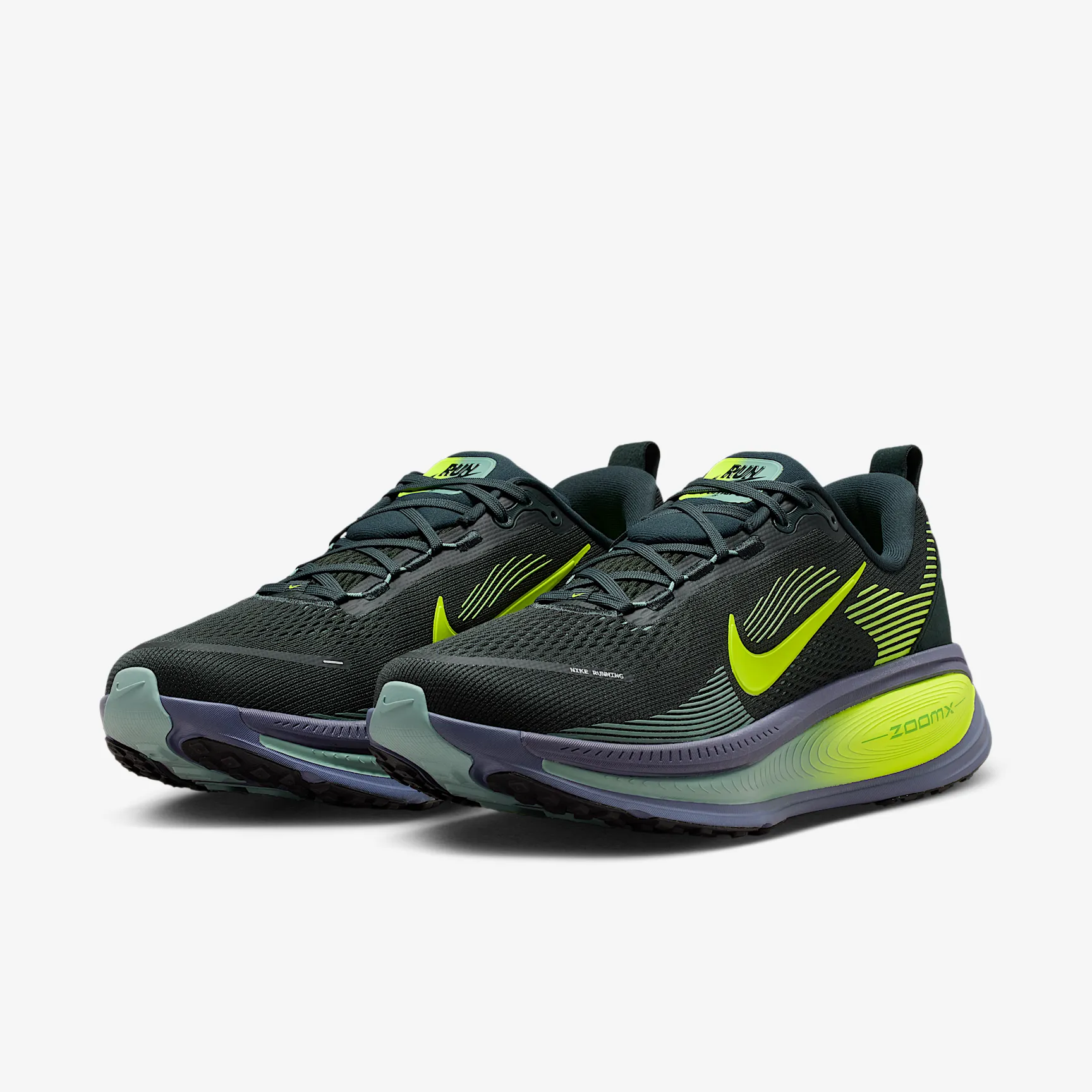 D2EA5E_Nike-Vomero-18_SEAWEED_HM6803-301_img4