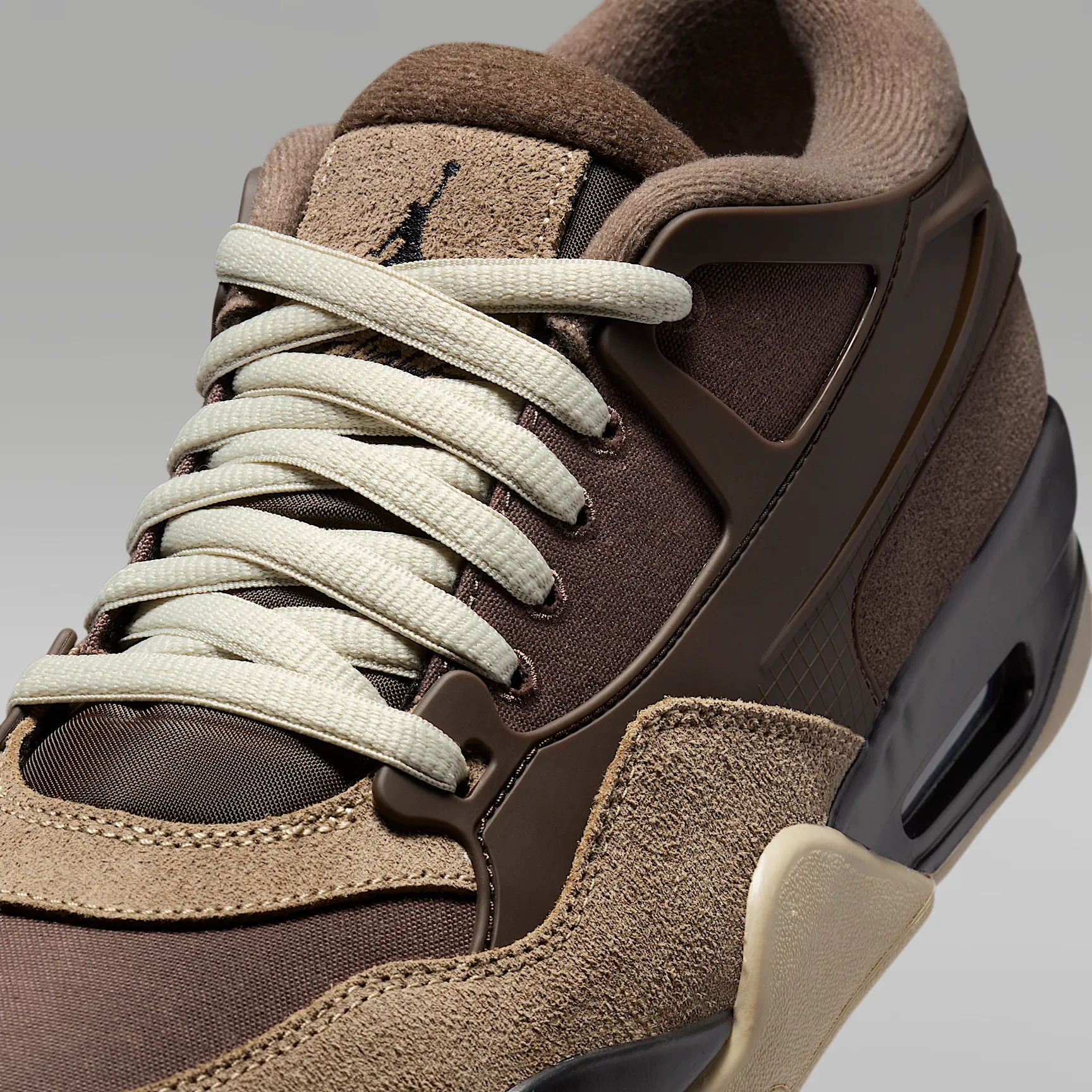 967F6A_Air-Jordan-4-RM_IRONSTONE_FQ7939-022_img6