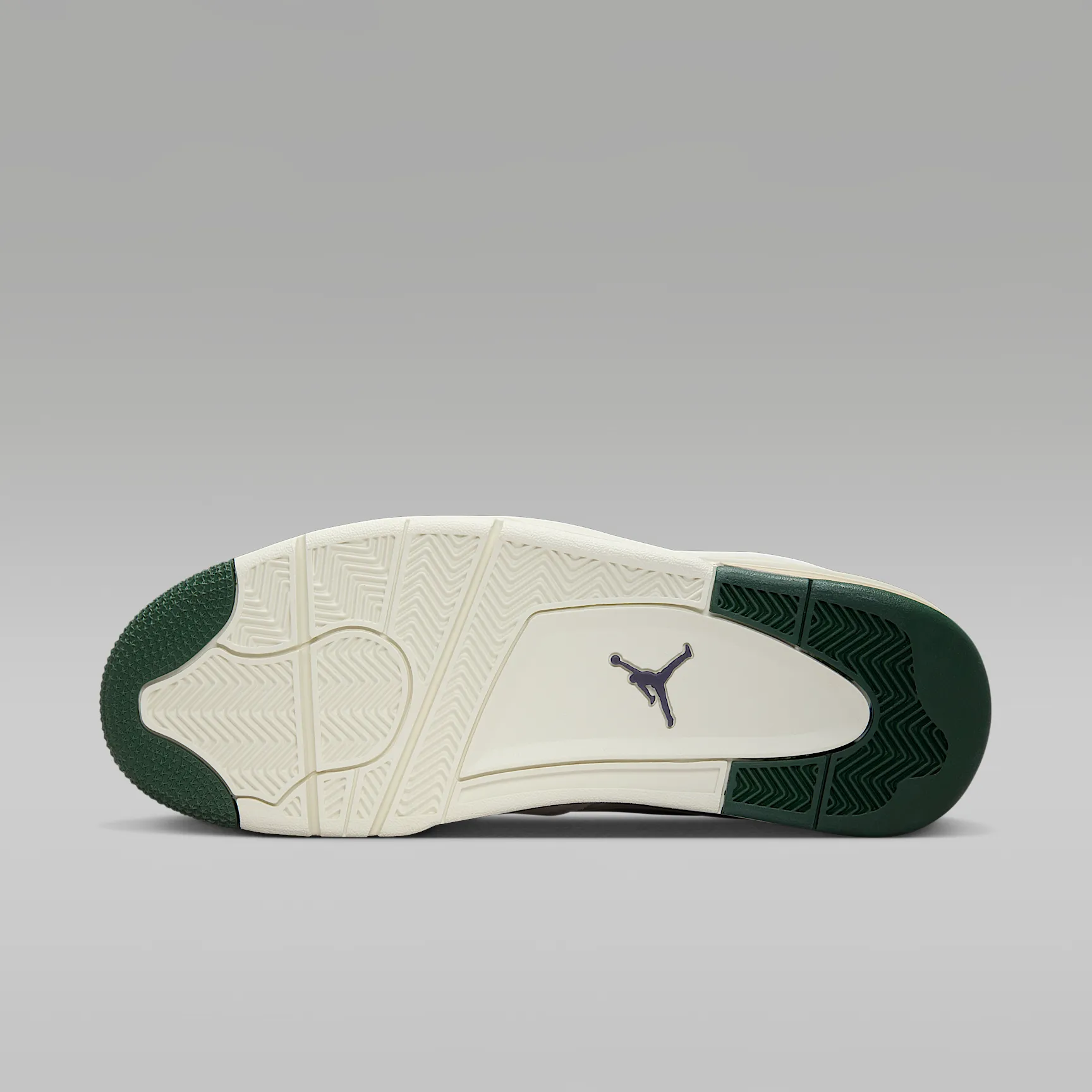 C5BFB4_Air-Jordan-4-RM_LIGHT-CREAM_FQ7939-105_img1