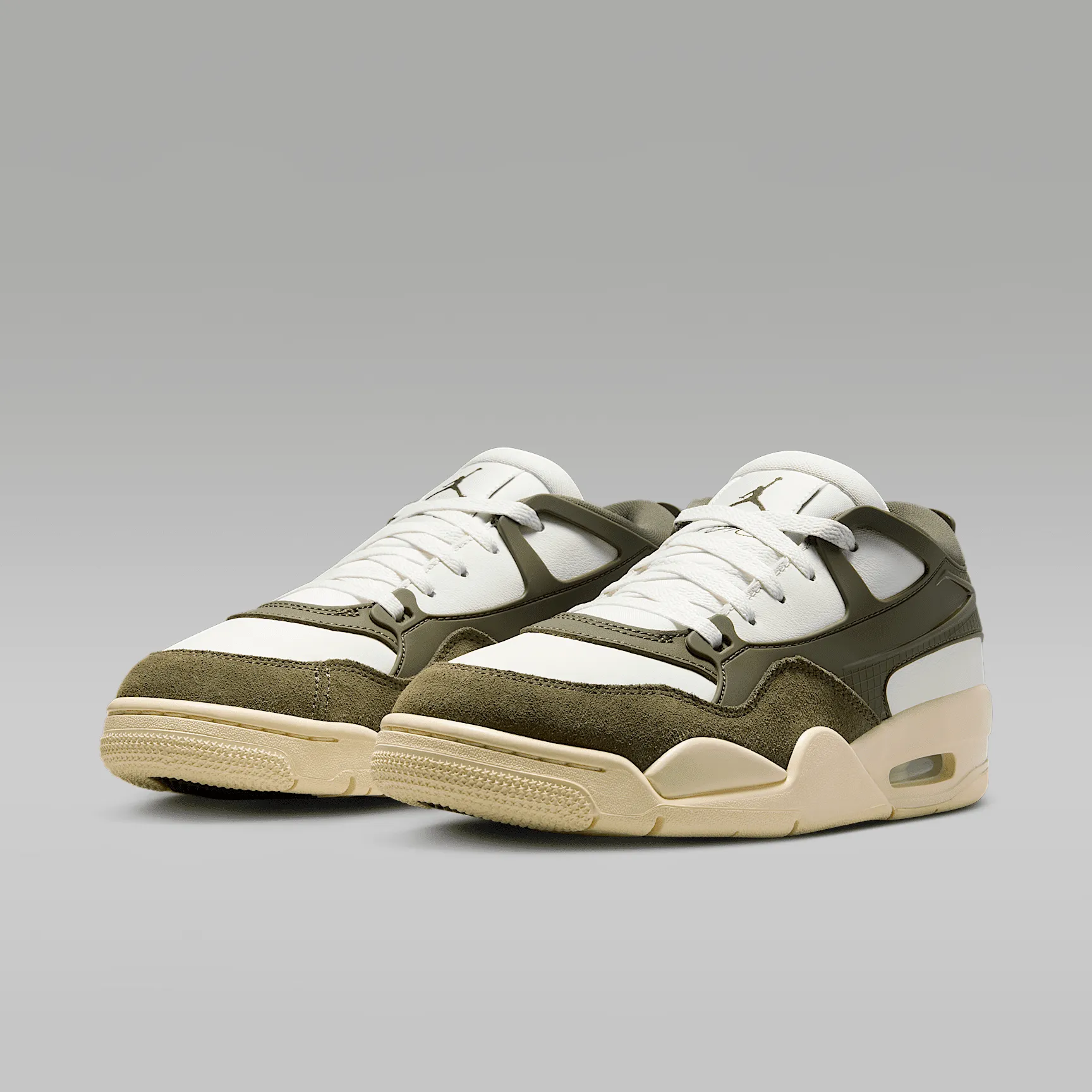 3A3625_Air-Jordan-4-RM-WMNS_SAIL-MEDIUM-OLIVE_FQ7940-121_img4