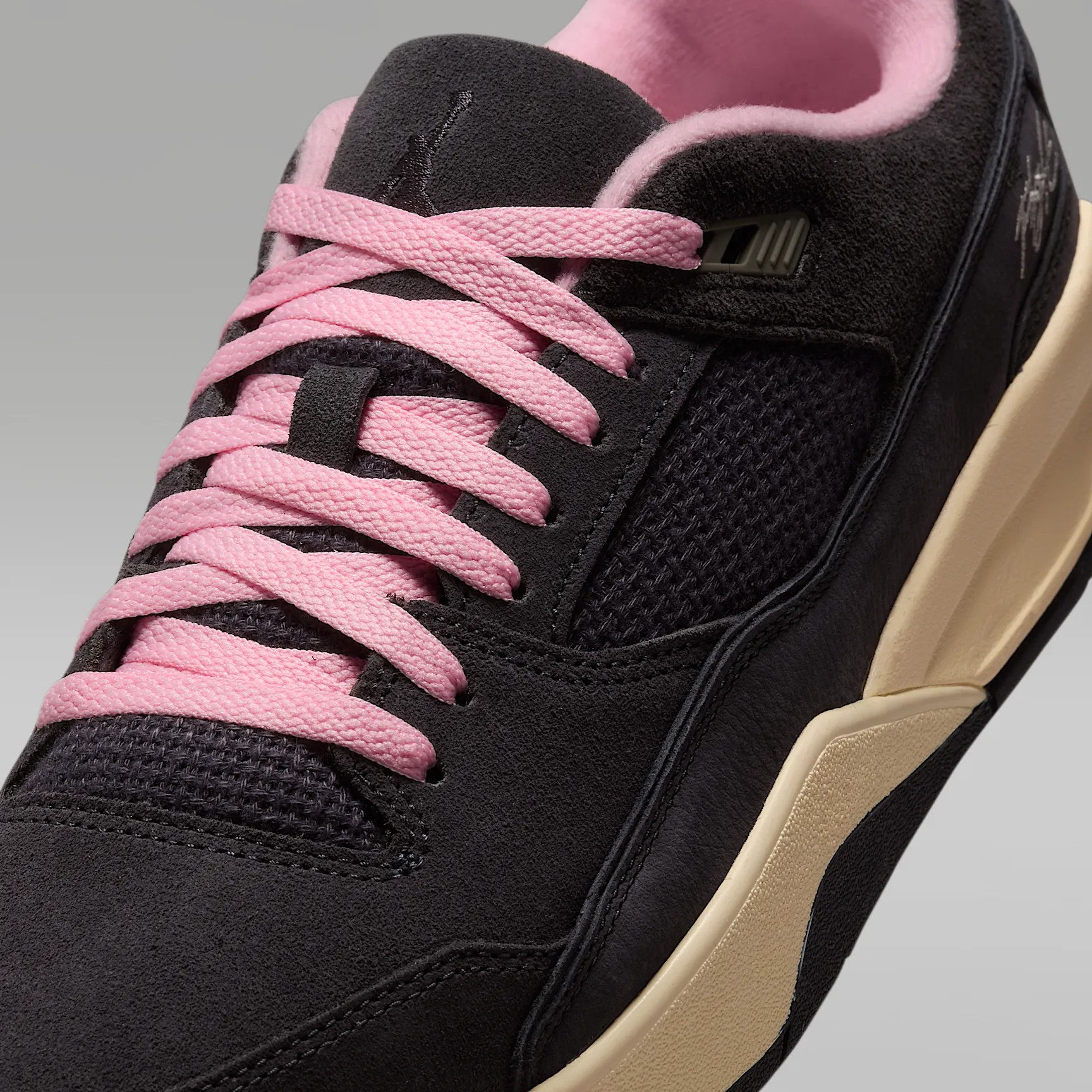 090508_Jordan-Flight-Court_NEAPOLITAN_HF3255-012_img6