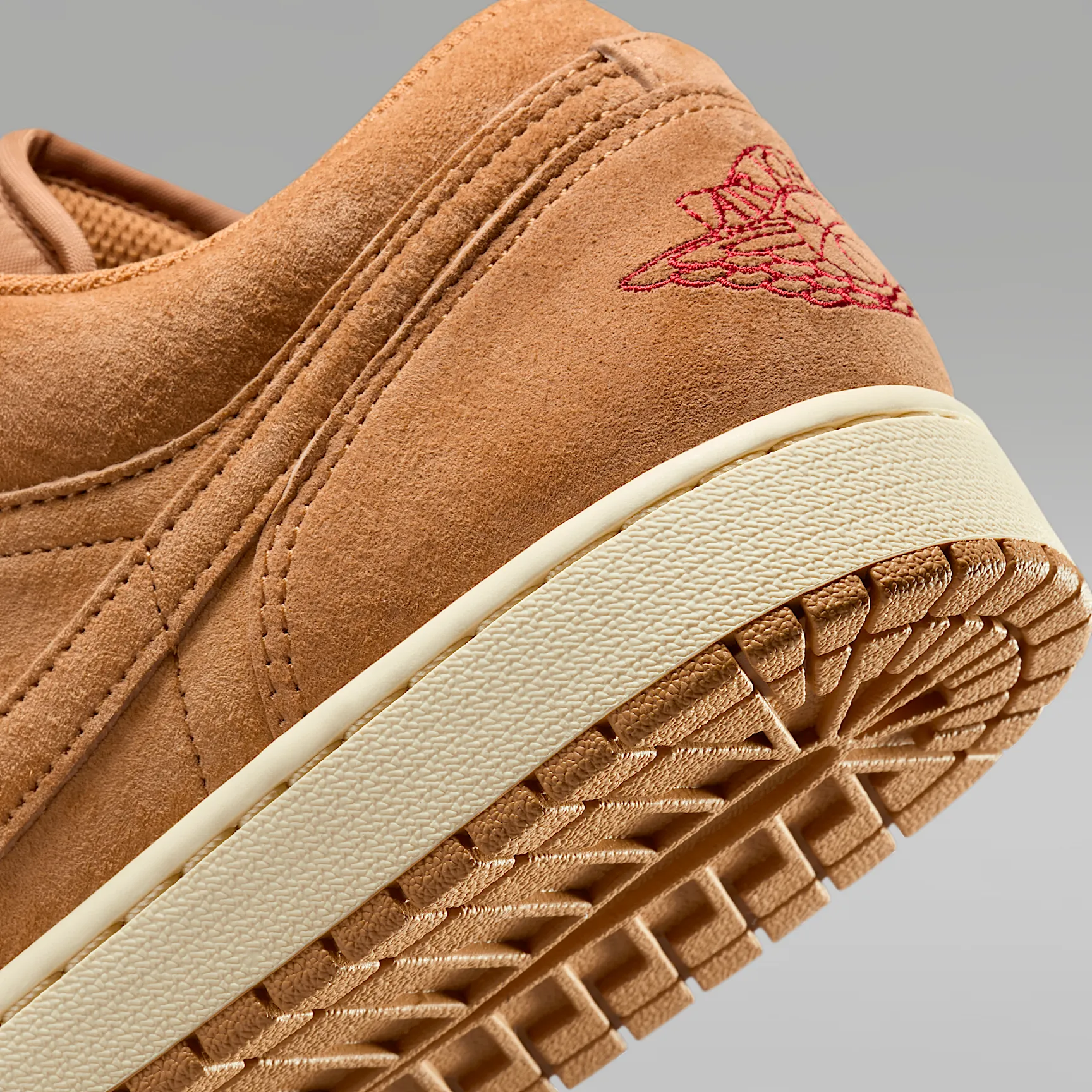 Air Jordan 1 Low SE 