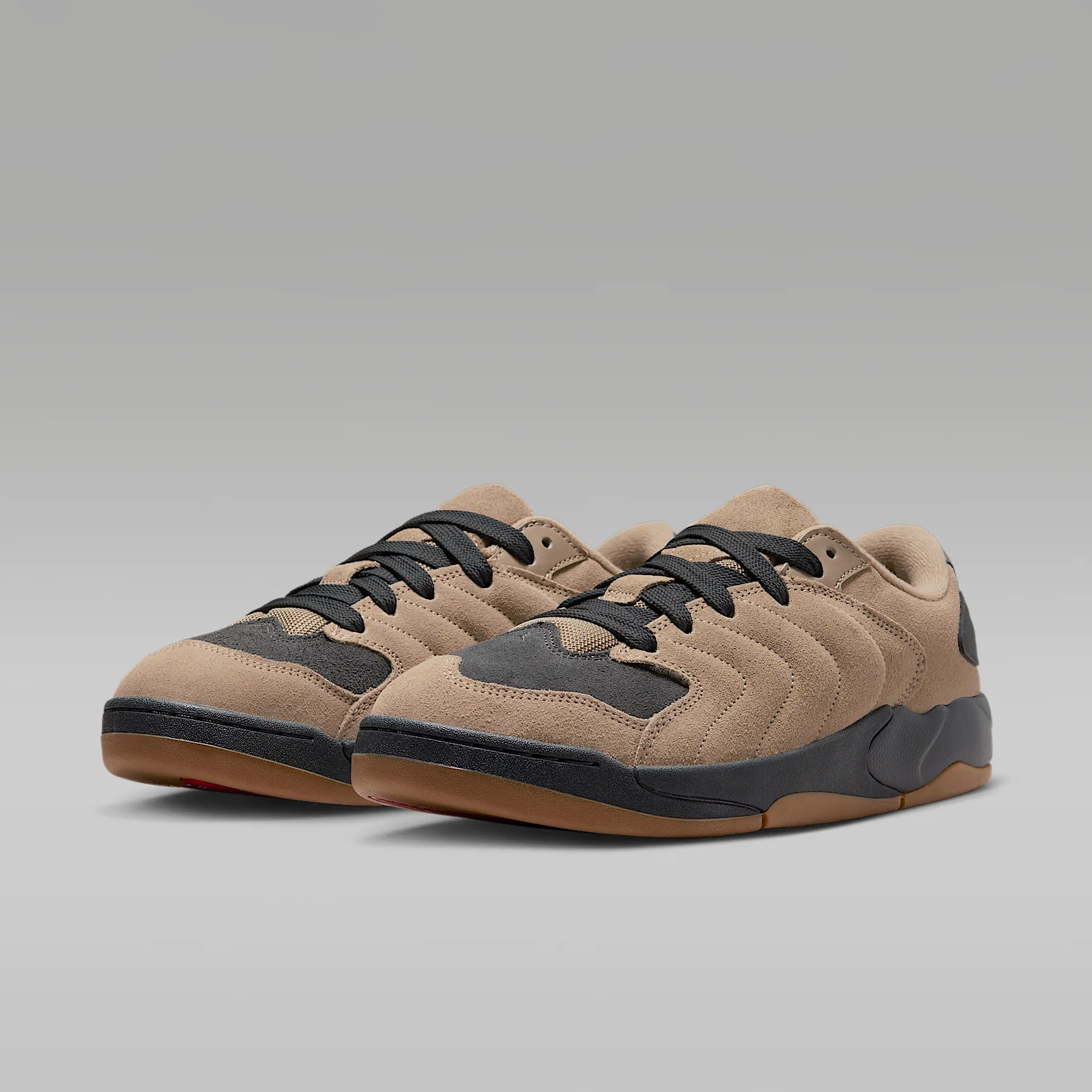 5A4438_Jordan-Session_KHAKI-ANTHRACITE_IB3731-200_img5